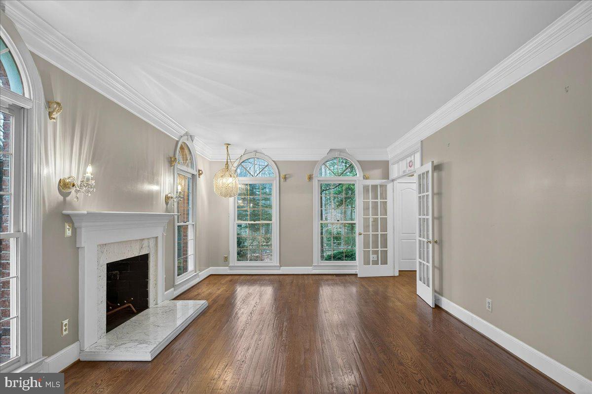 PROSPECT HILLS - Residential