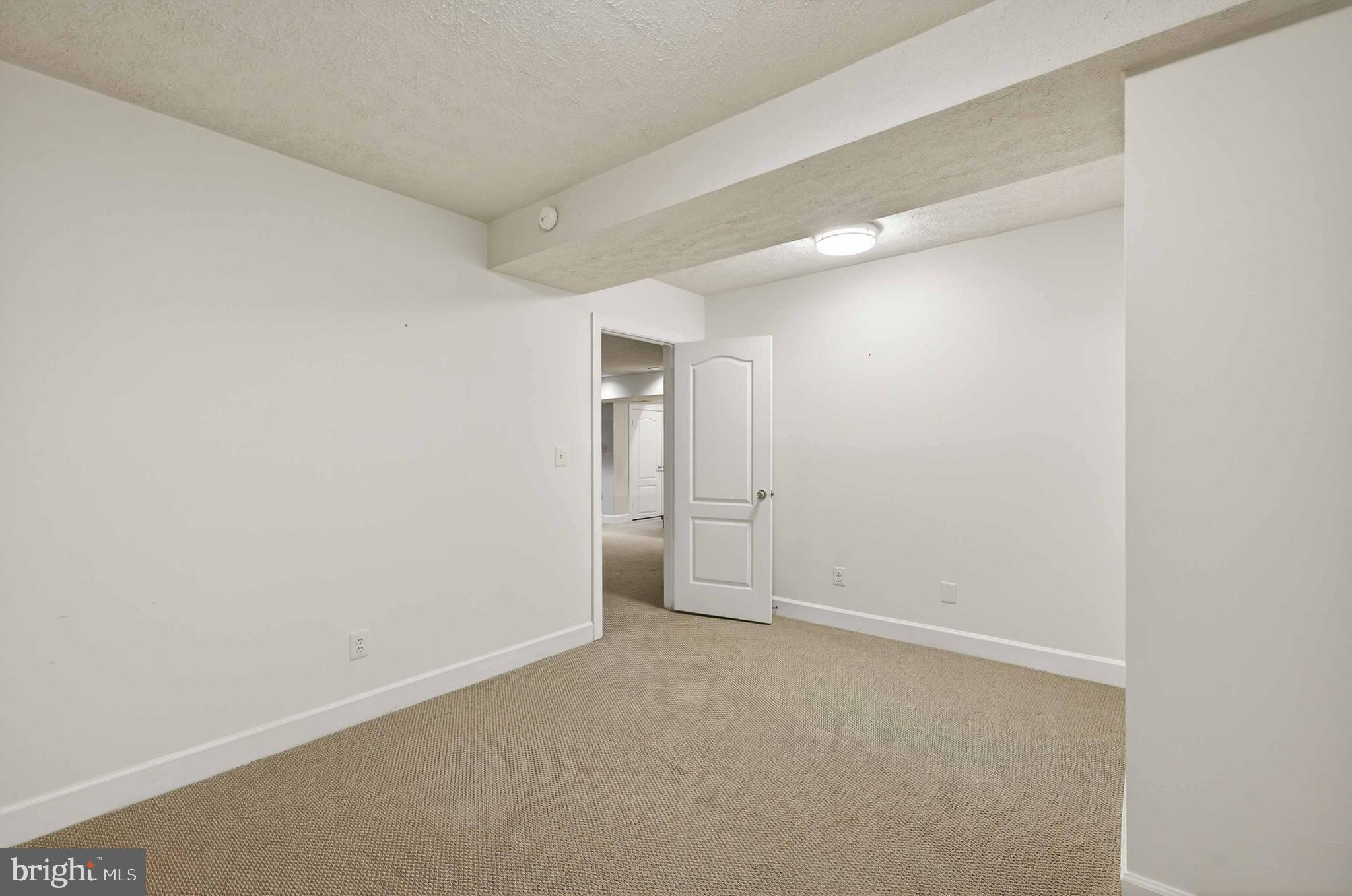 PROSPECT HILLS - Residential