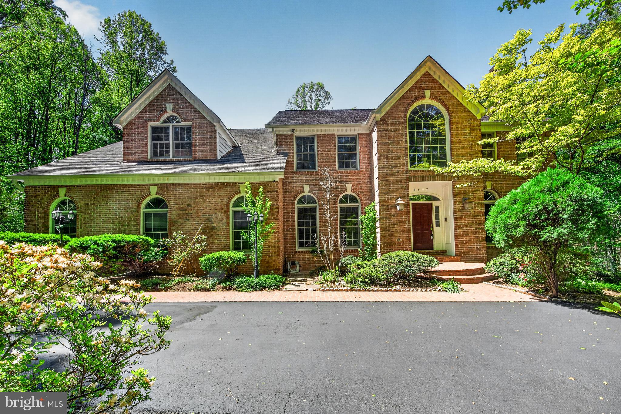 PROSPECT HILLS - Residential