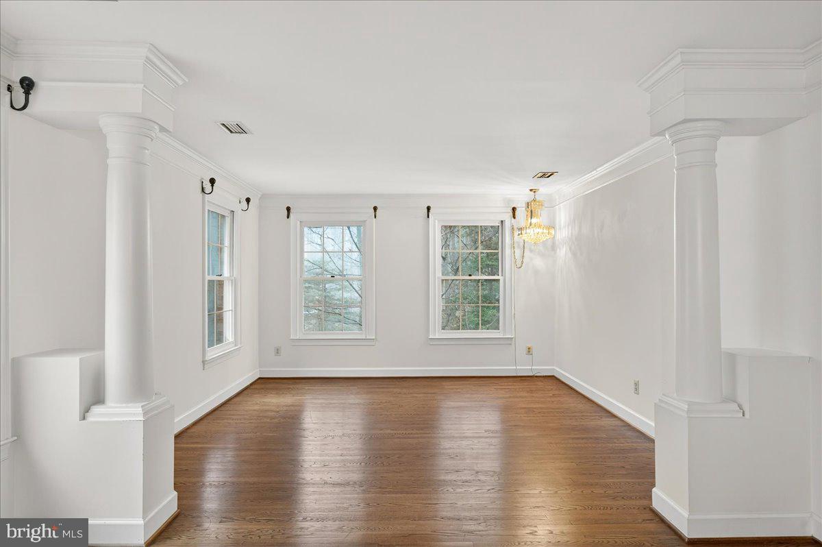 PROSPECT HILLS - Residential