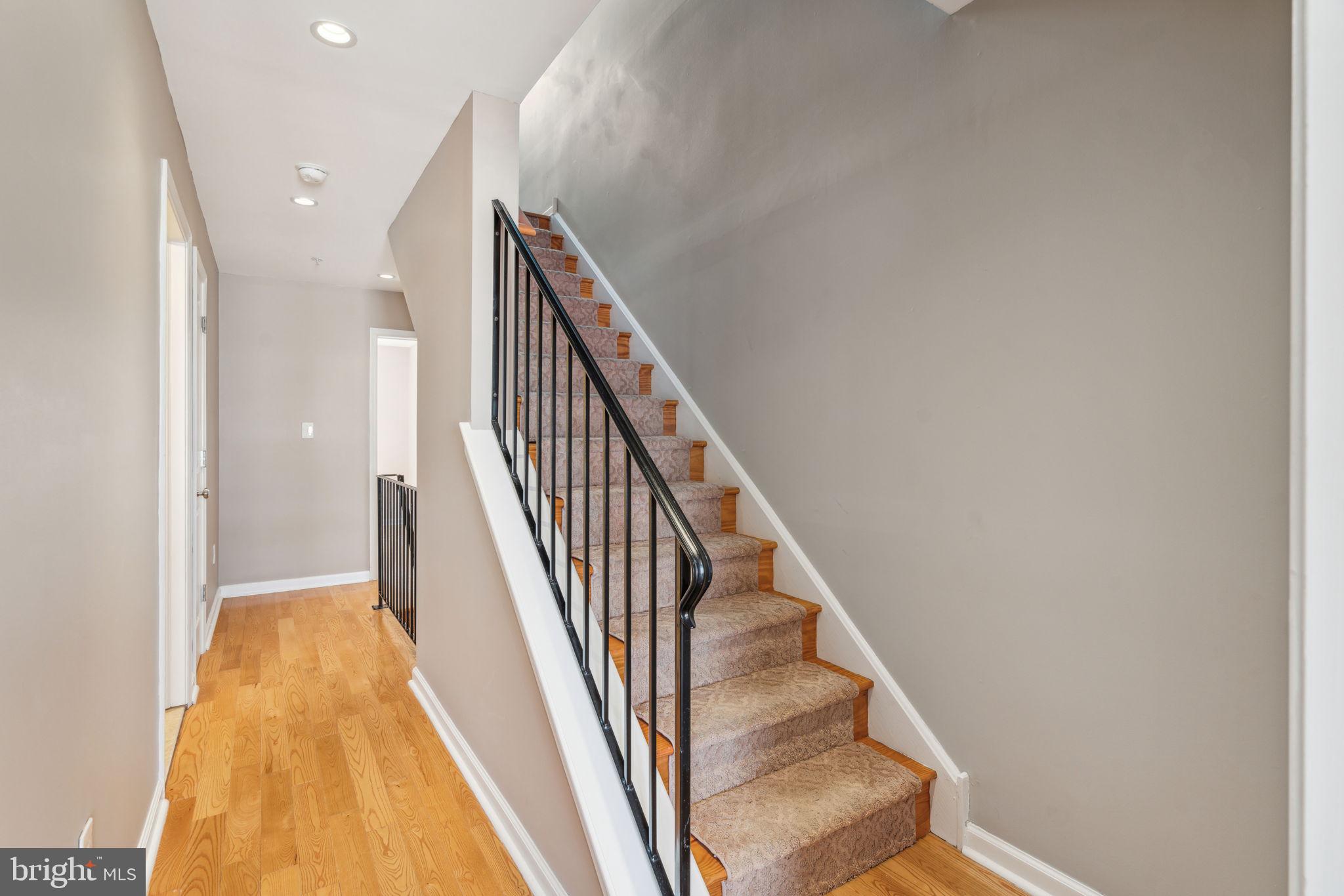 POINT BREEZE - Residential