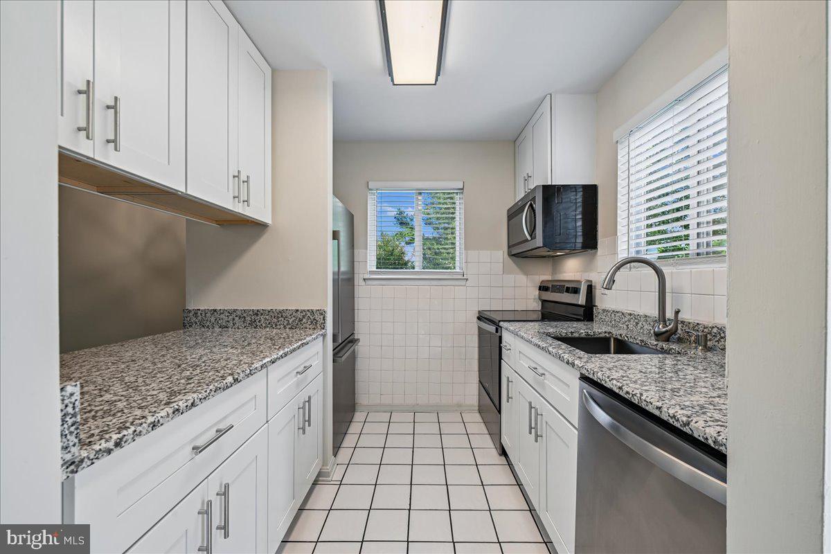 10267 WHITE PELICAN WAY 102A