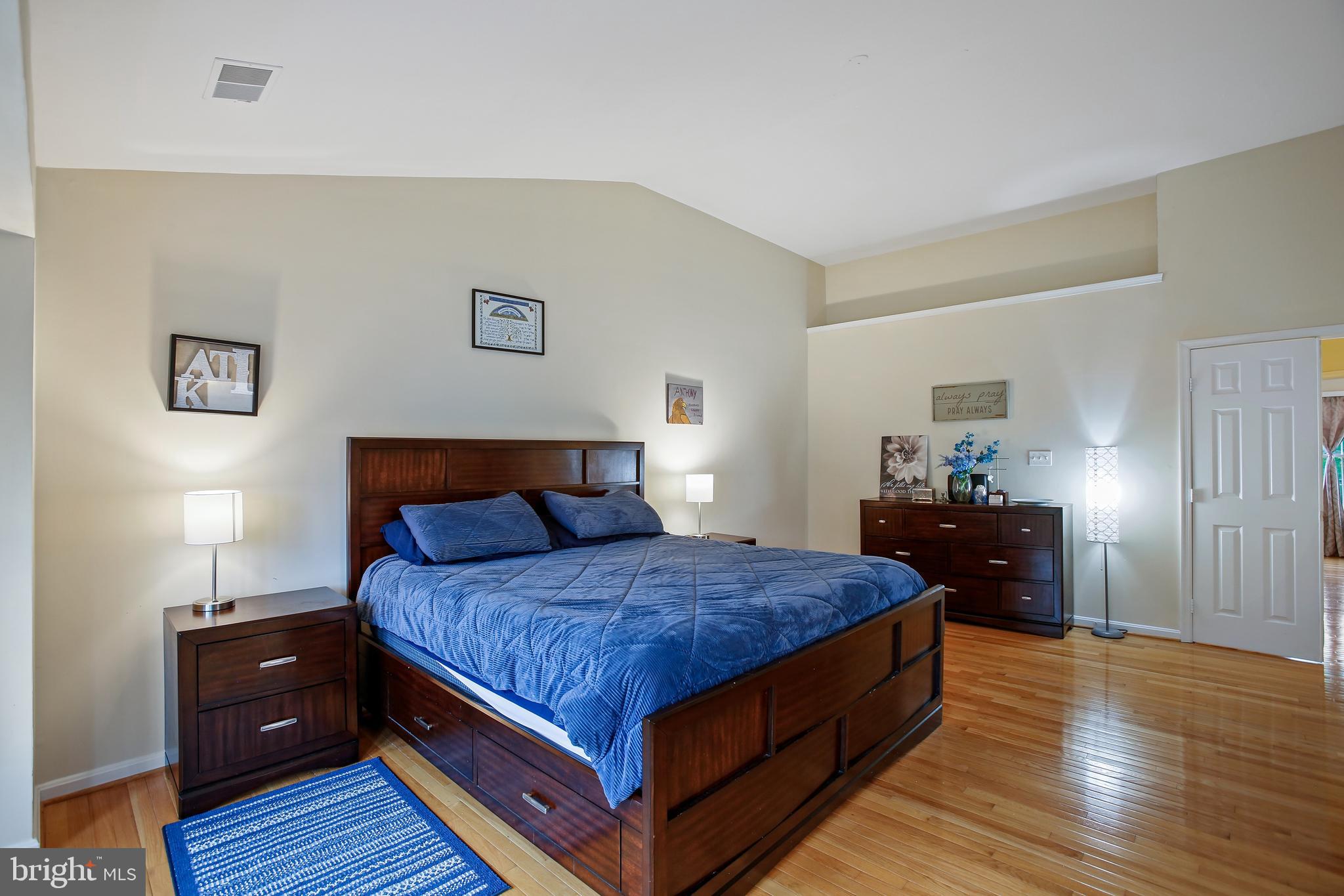 MILTON ADDN TO DAVENTRY PARK - Residential