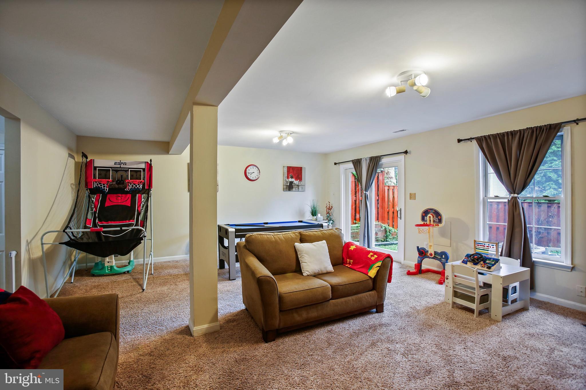 MILTON ADDN TO DAVENTRY PARK - Residential