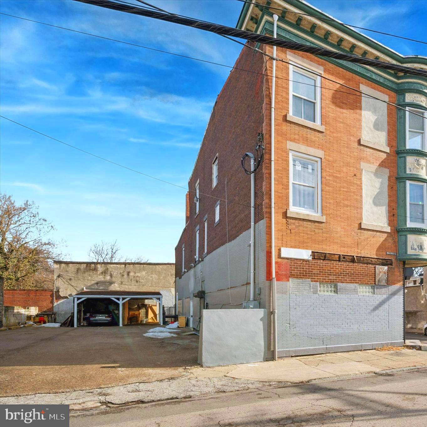 5201 WAKEFIELD STREET