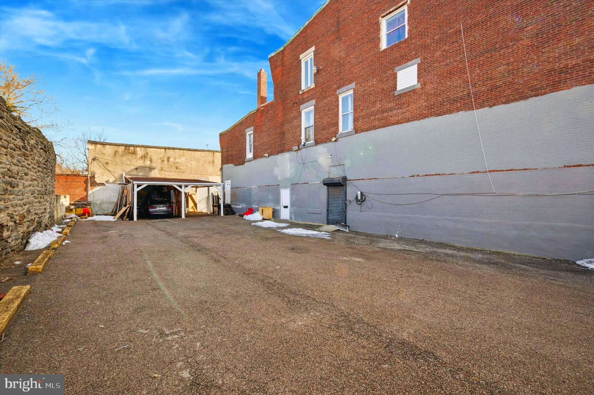 5201 WAKEFIELD STREET