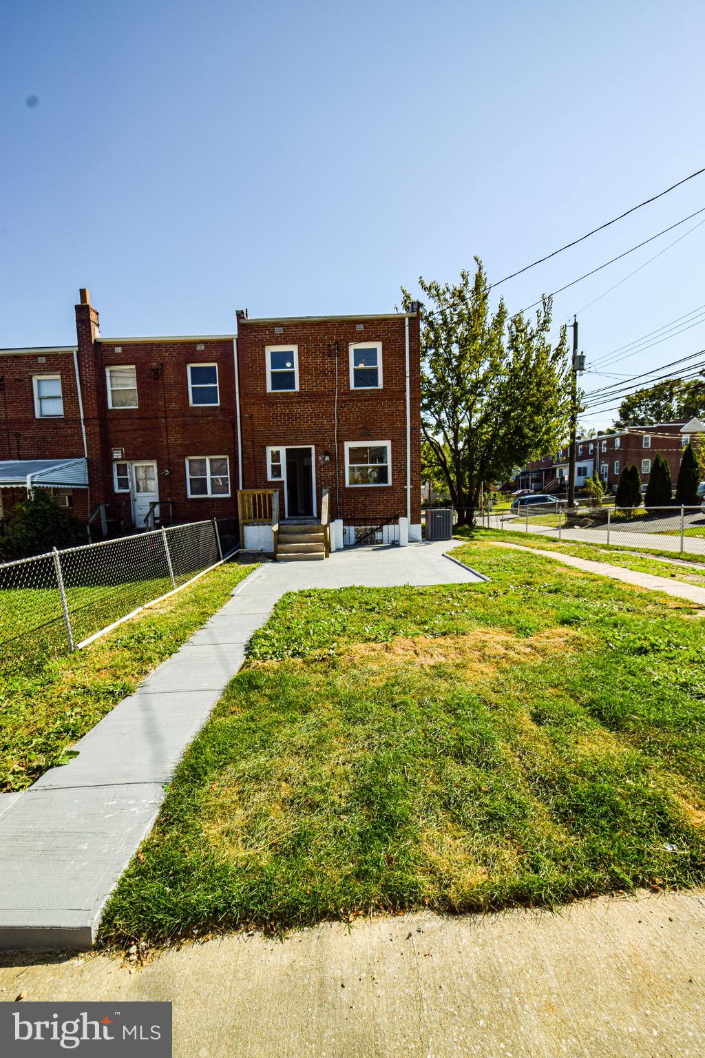 NORTHBROOK - Residential