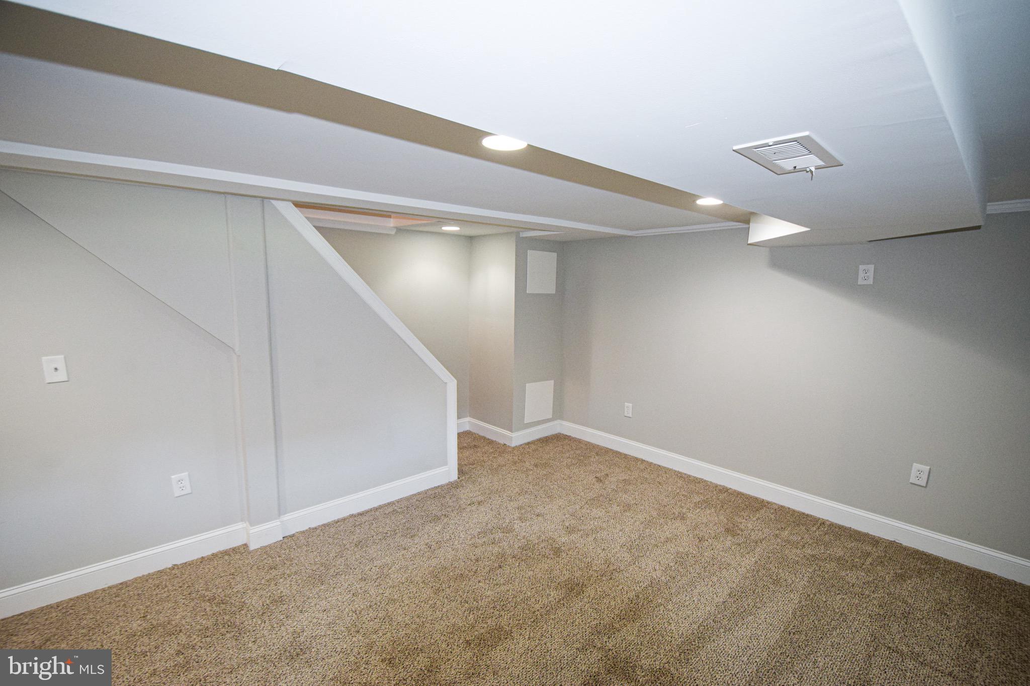 NORTHBROOK - Residential