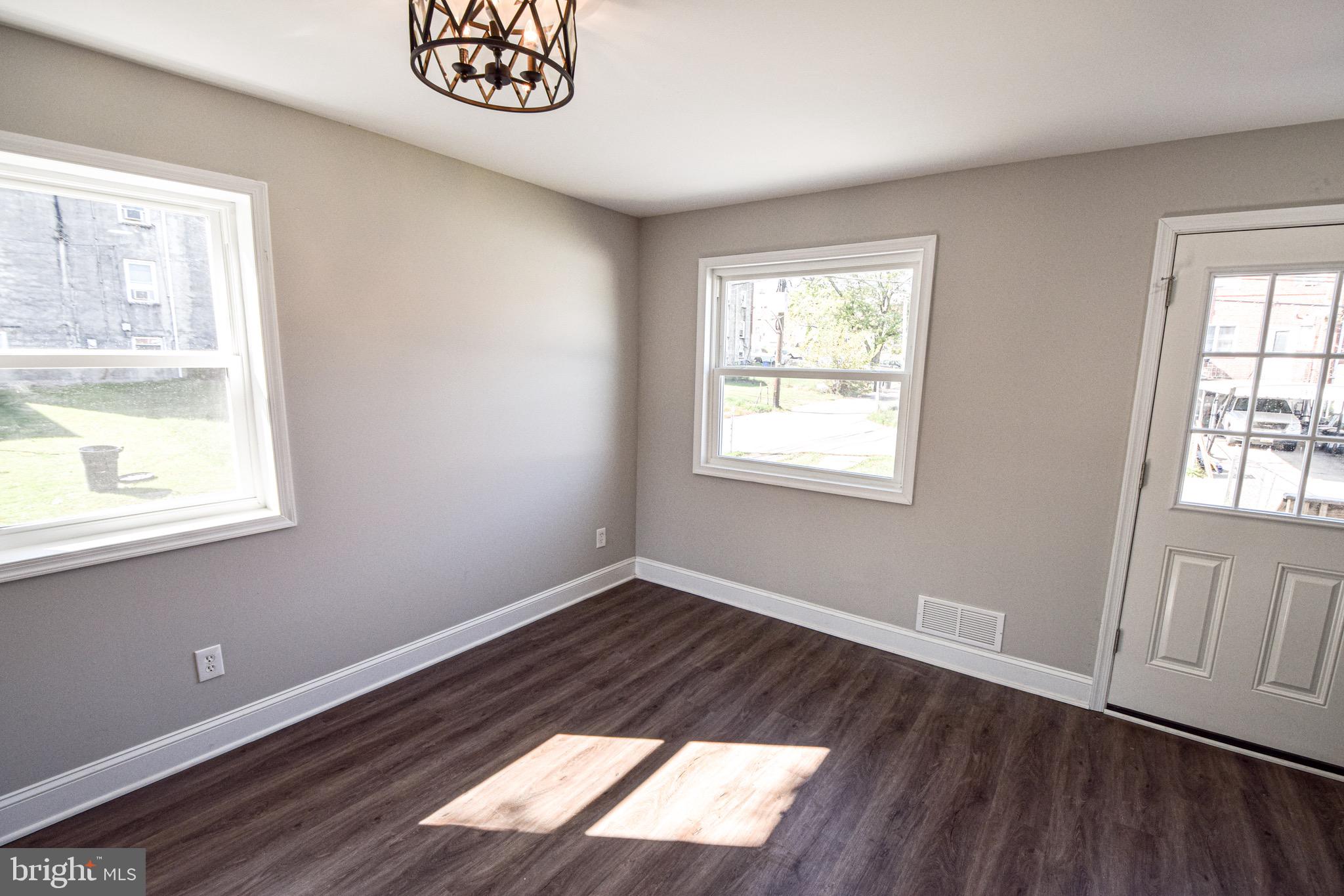 NORTHBROOK - Residential