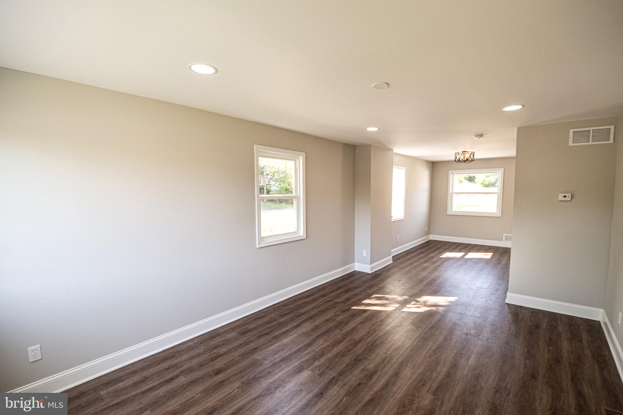 NORTHBROOK - Residential