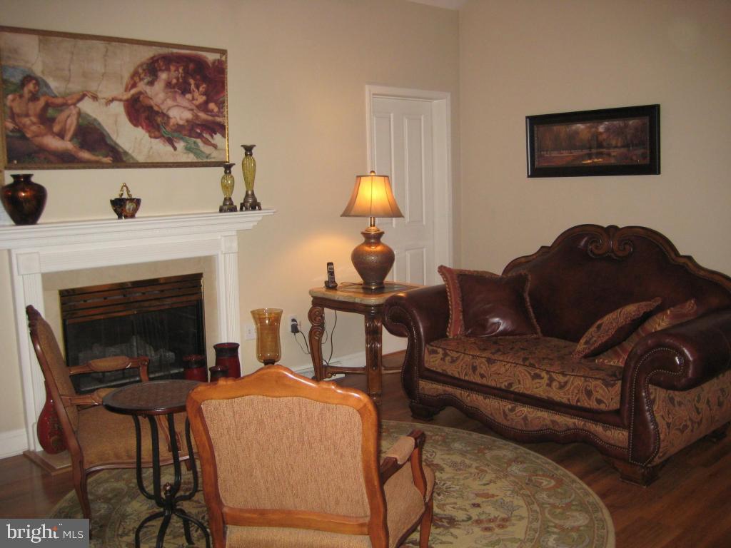 BRIGHTON - Residential