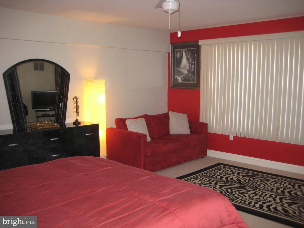 BRIGHTON - Residential