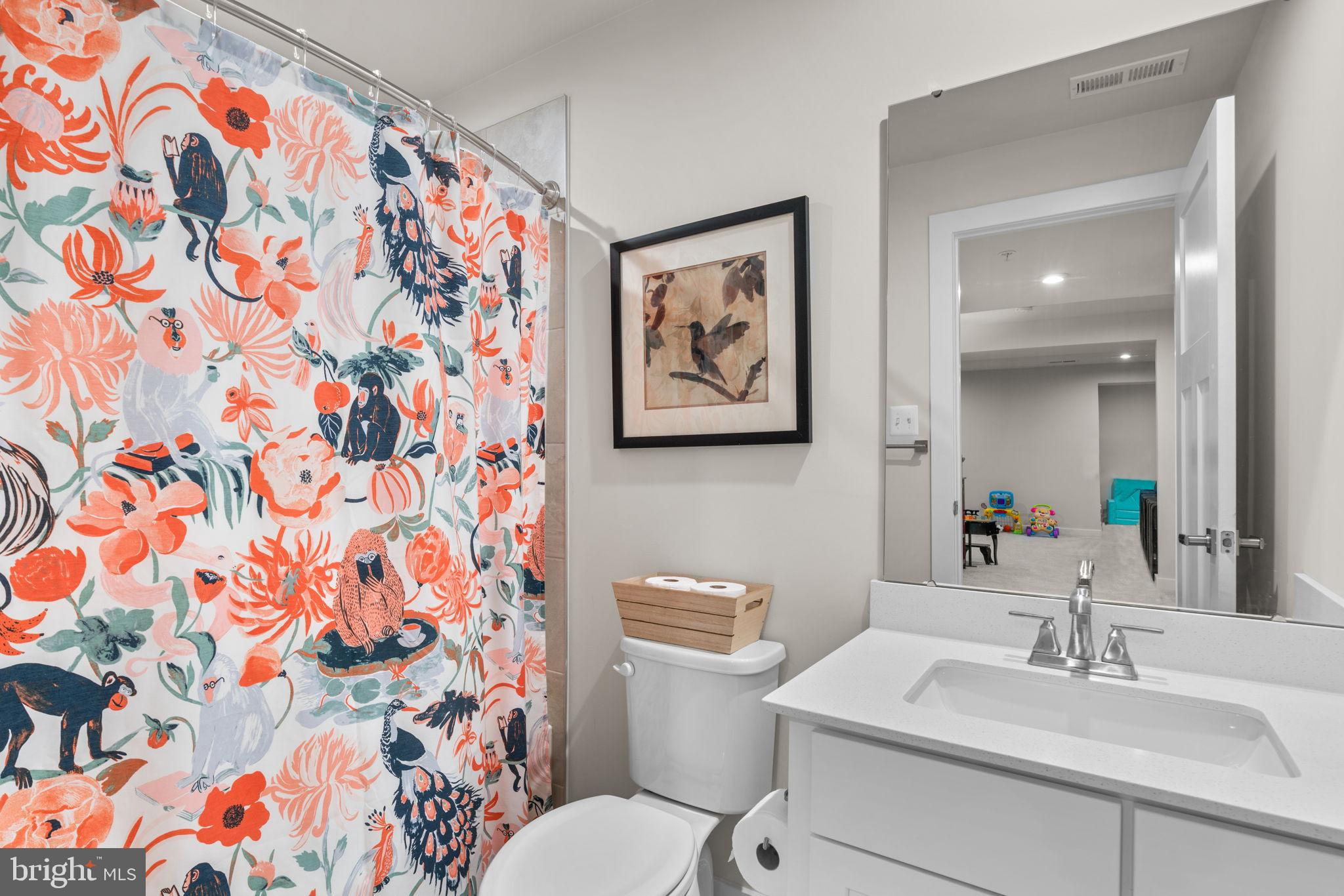 BELLE AIR TOWNHOMES - Residential