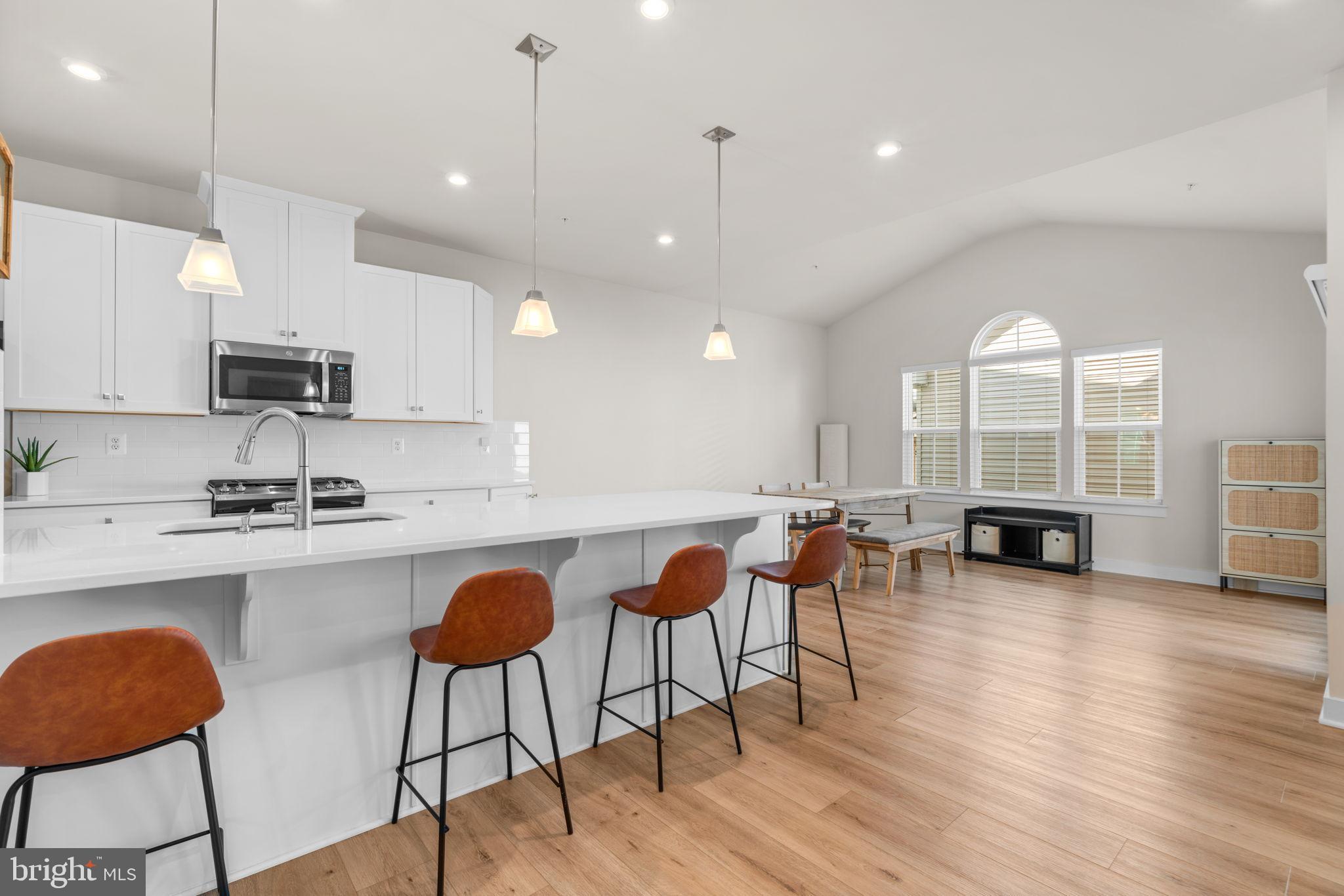 BELLE AIR TOWNHOMES - Residential