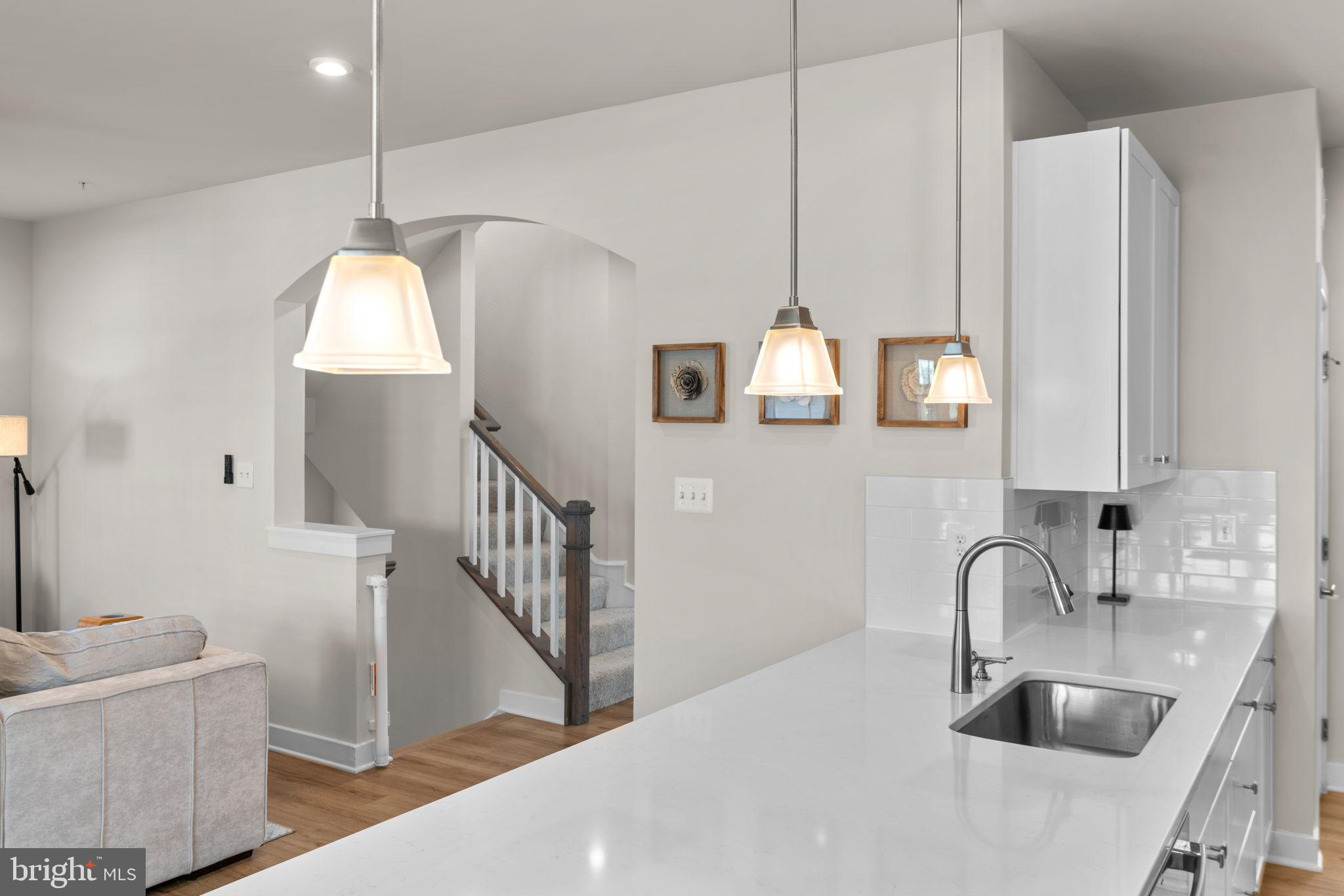 BELLE AIR TOWNHOMES - Residential