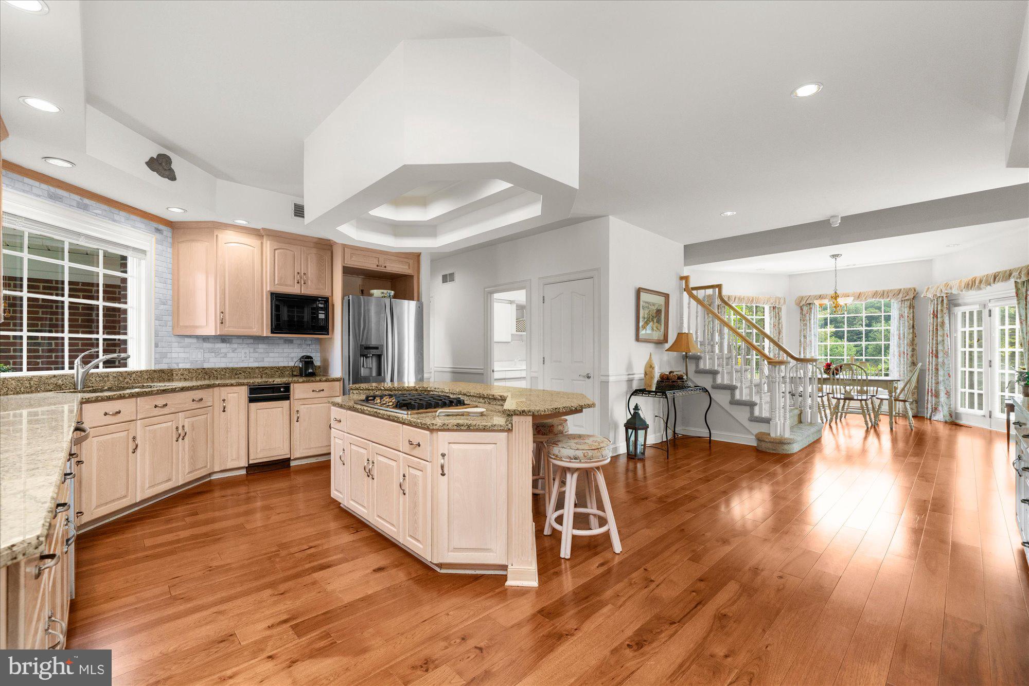 THE MANOR - Residential