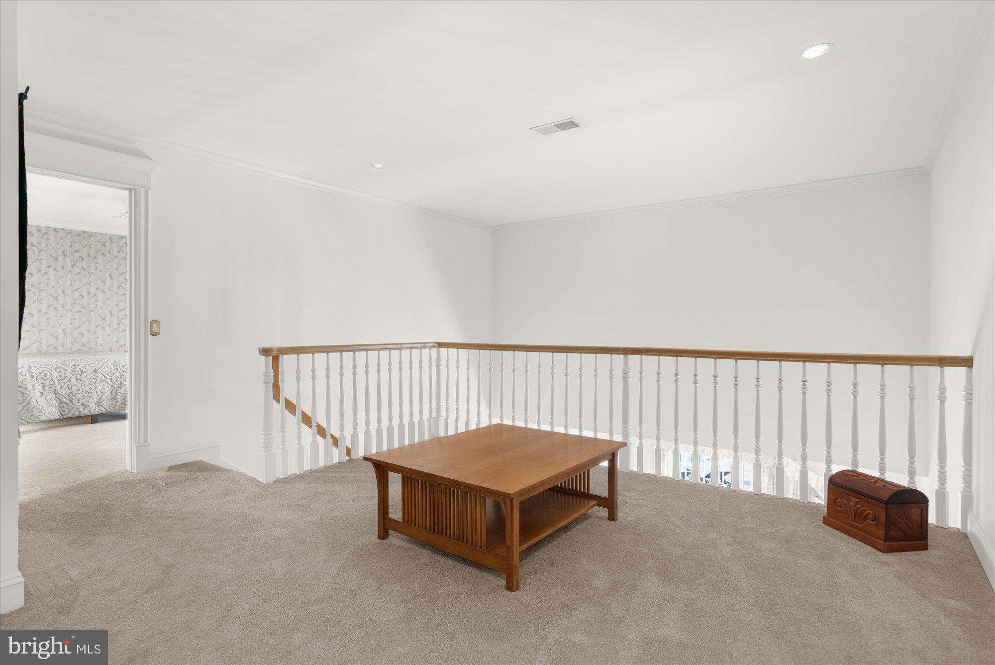 THE MANOR - Residential