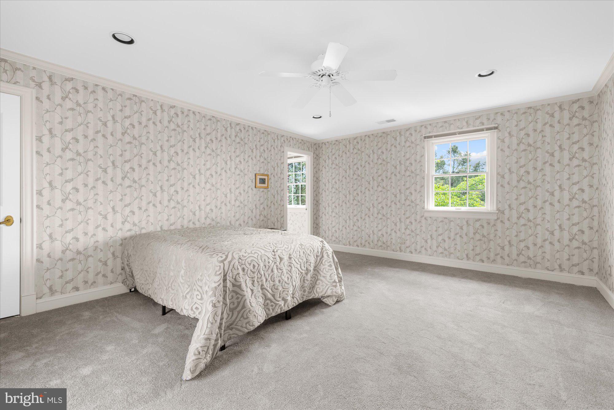 THE MANOR - Residential