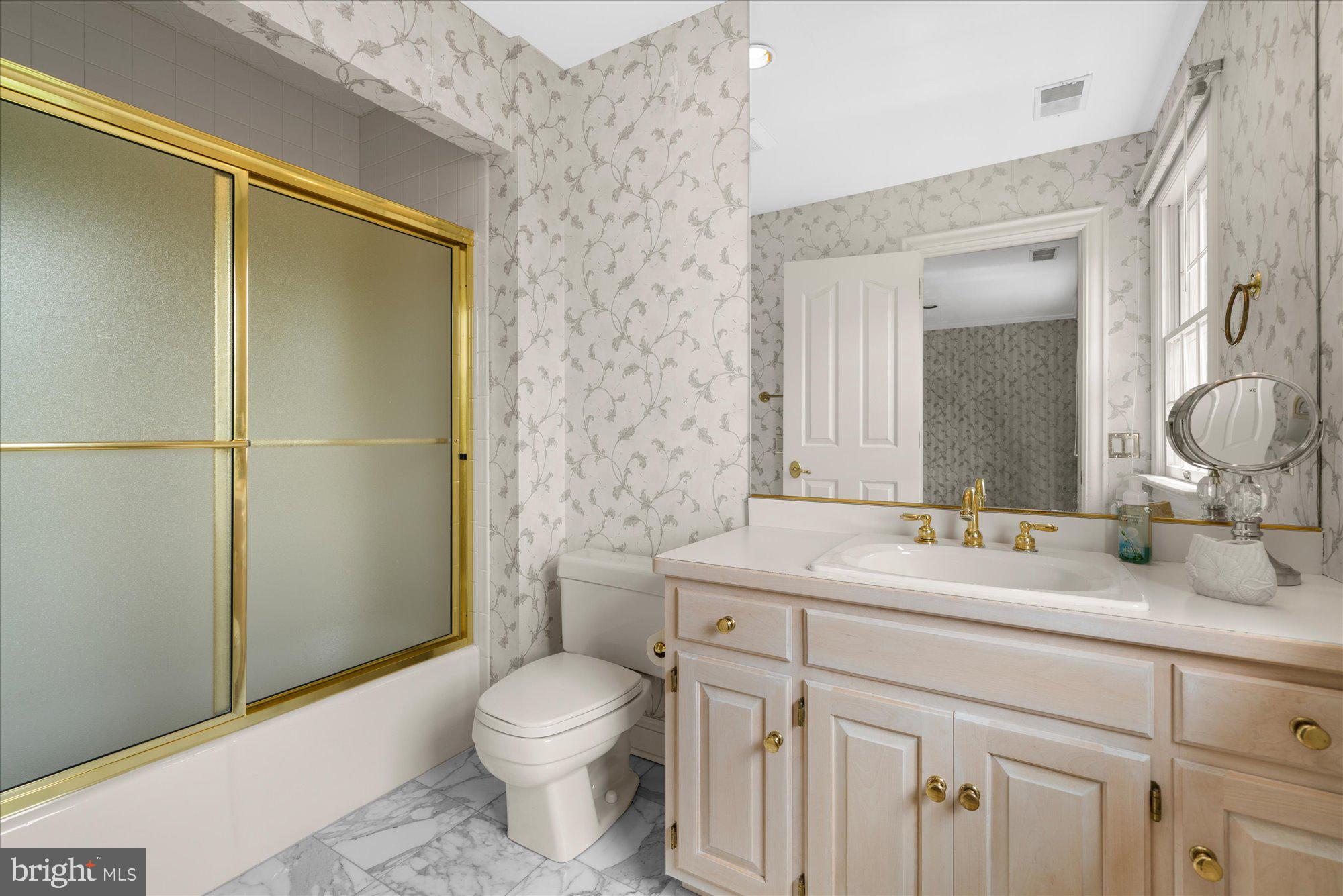 THE MANOR - Residential