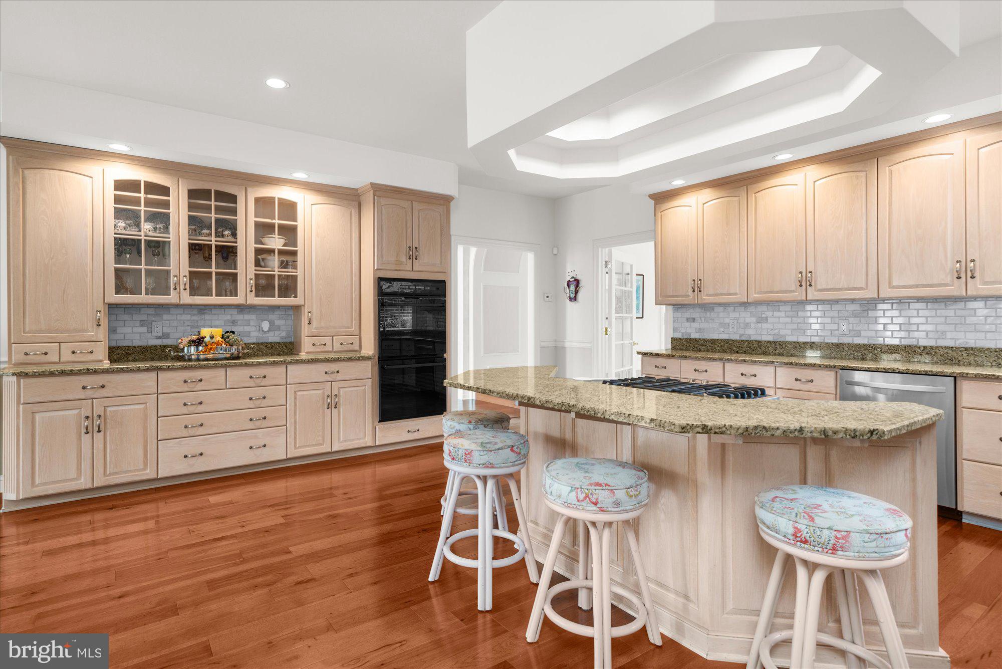 THE MANOR - Residential