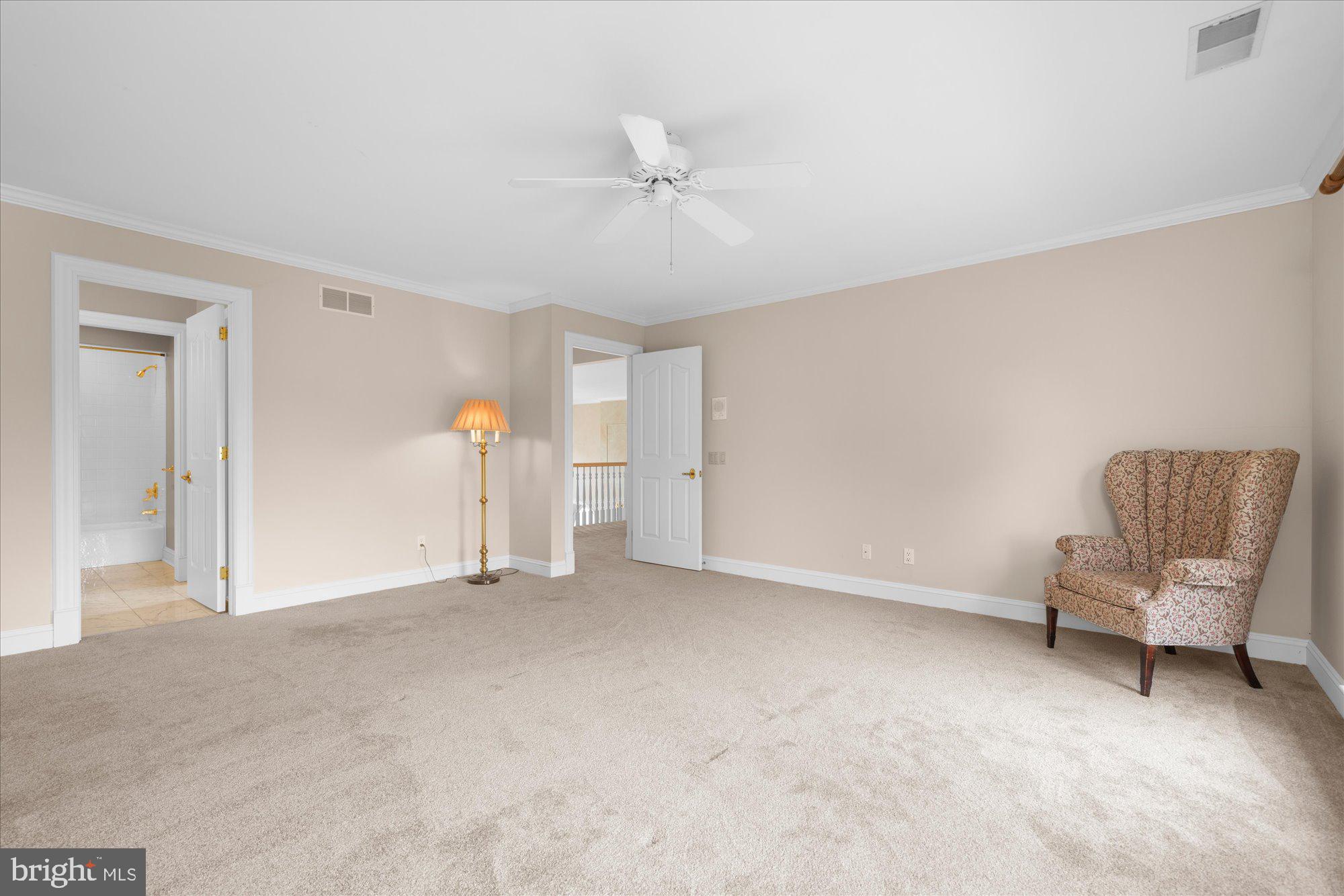 THE MANOR - Residential