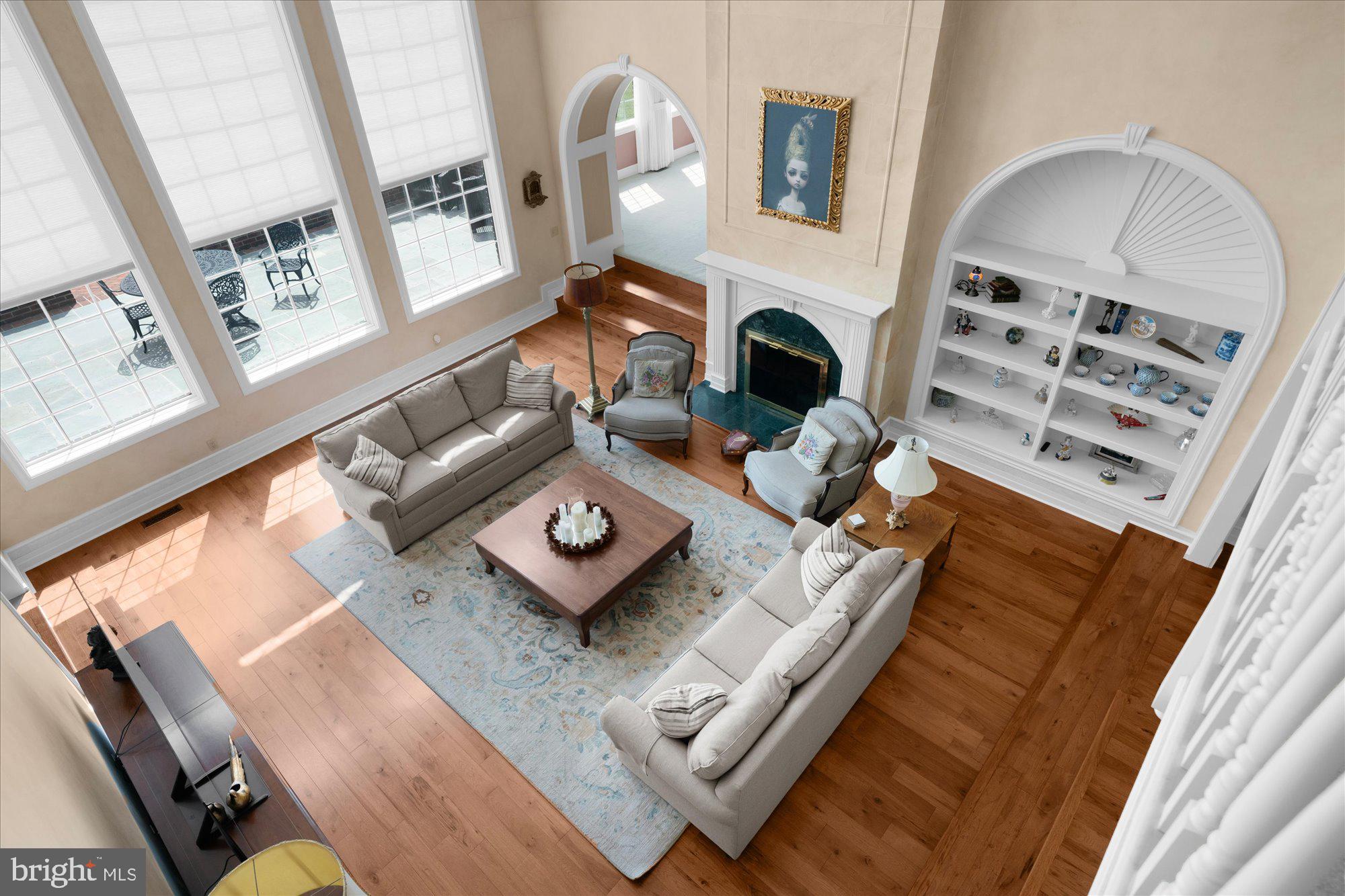 THE MANOR - Residential