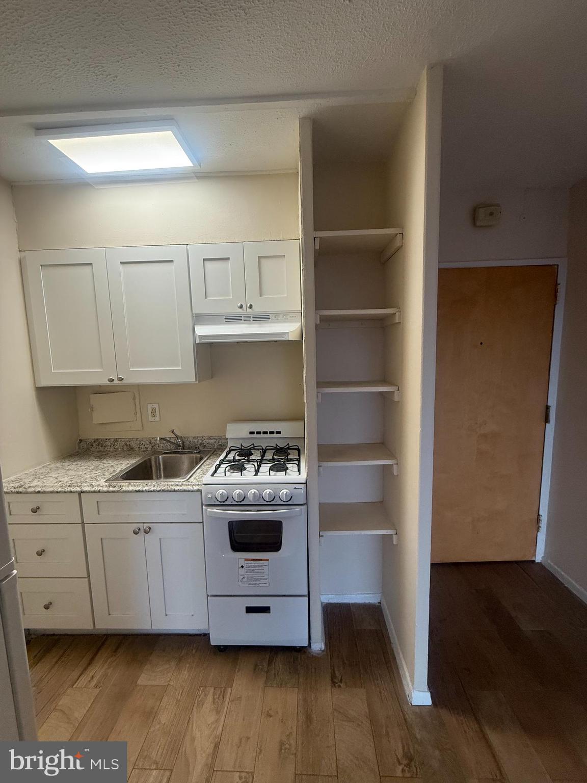 2101 CHESTNUT STREET 17 1711