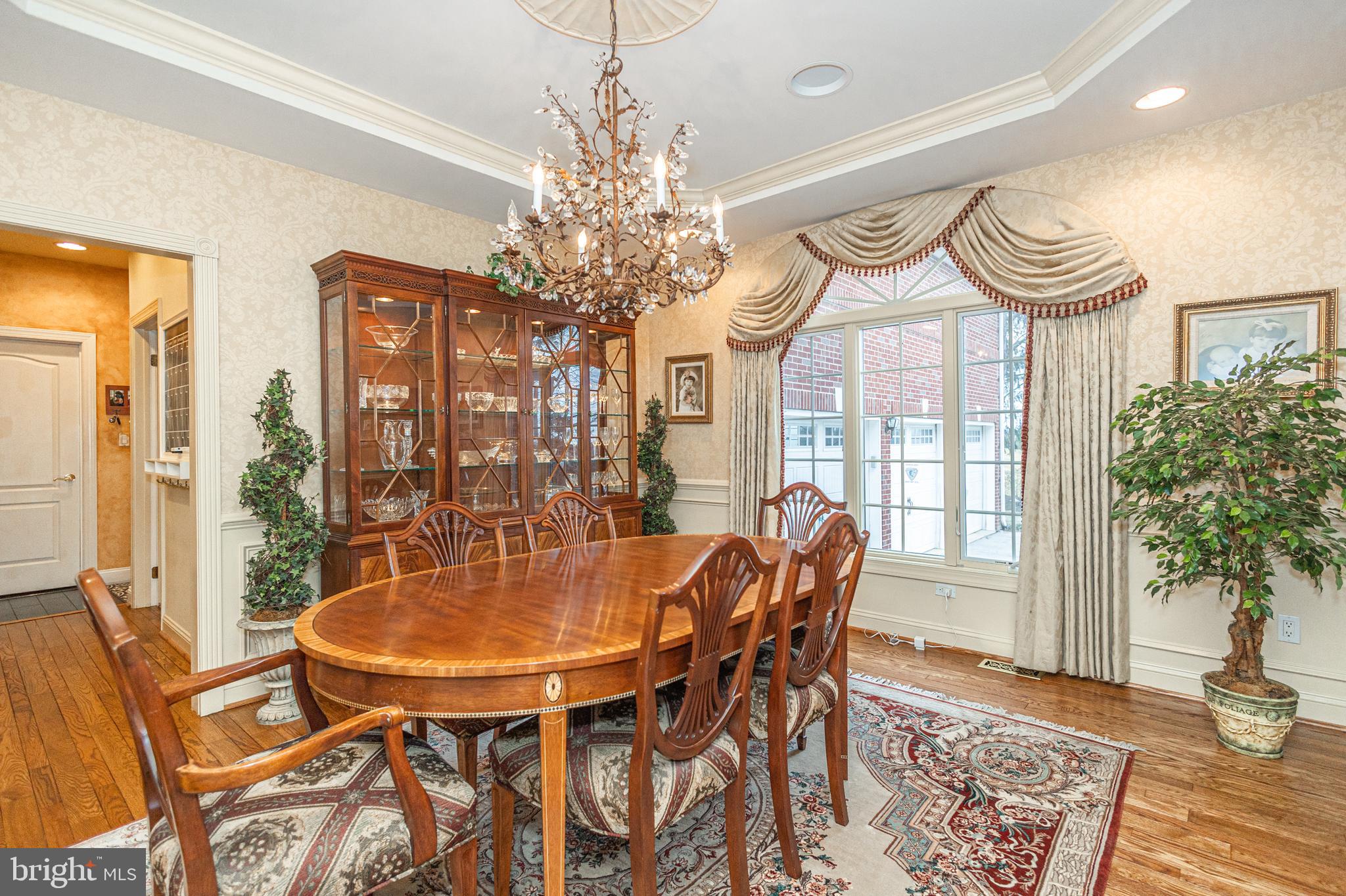 RIVER CROSSING - Residential