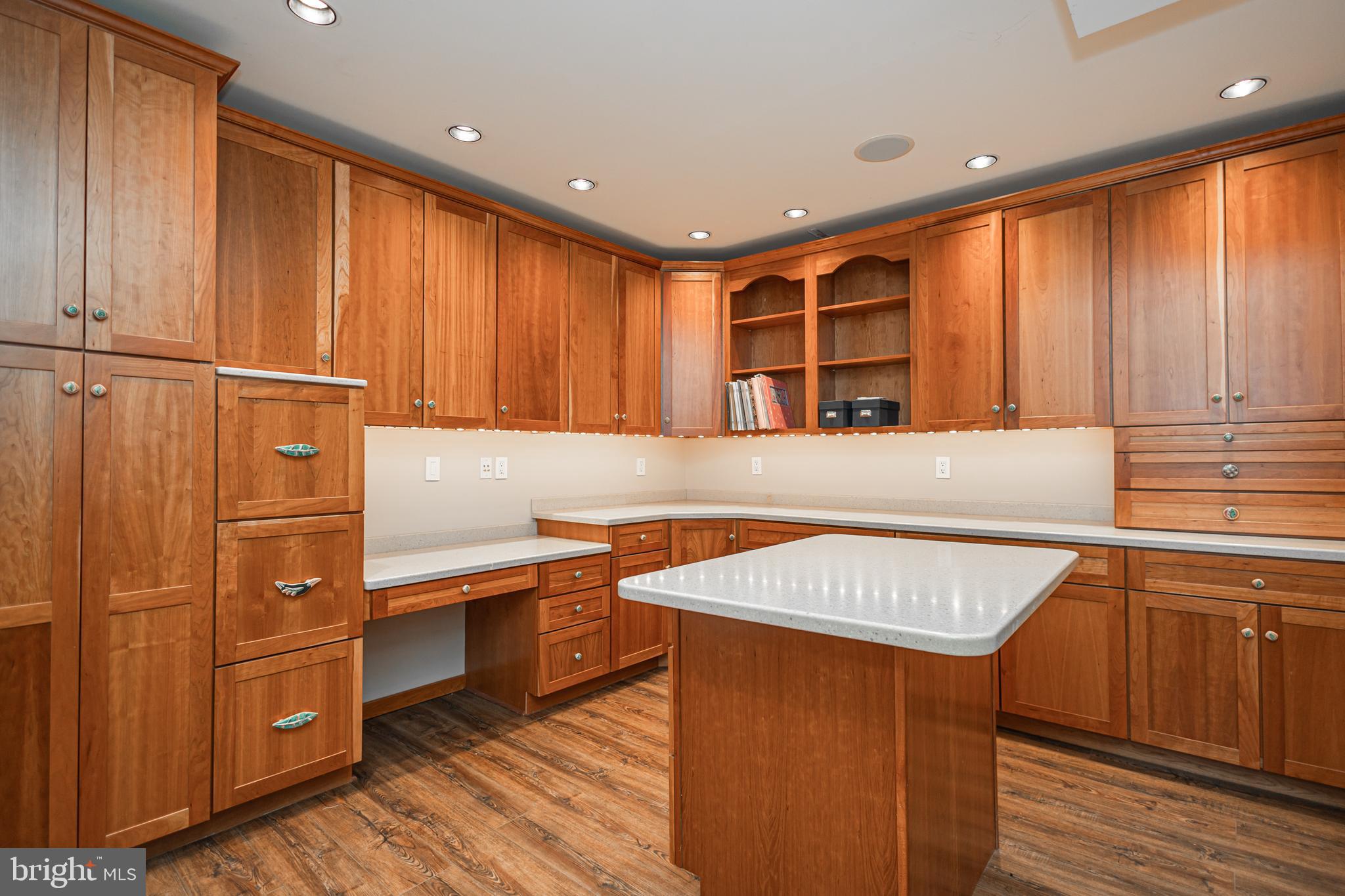 RIVER CROSSING - Residential