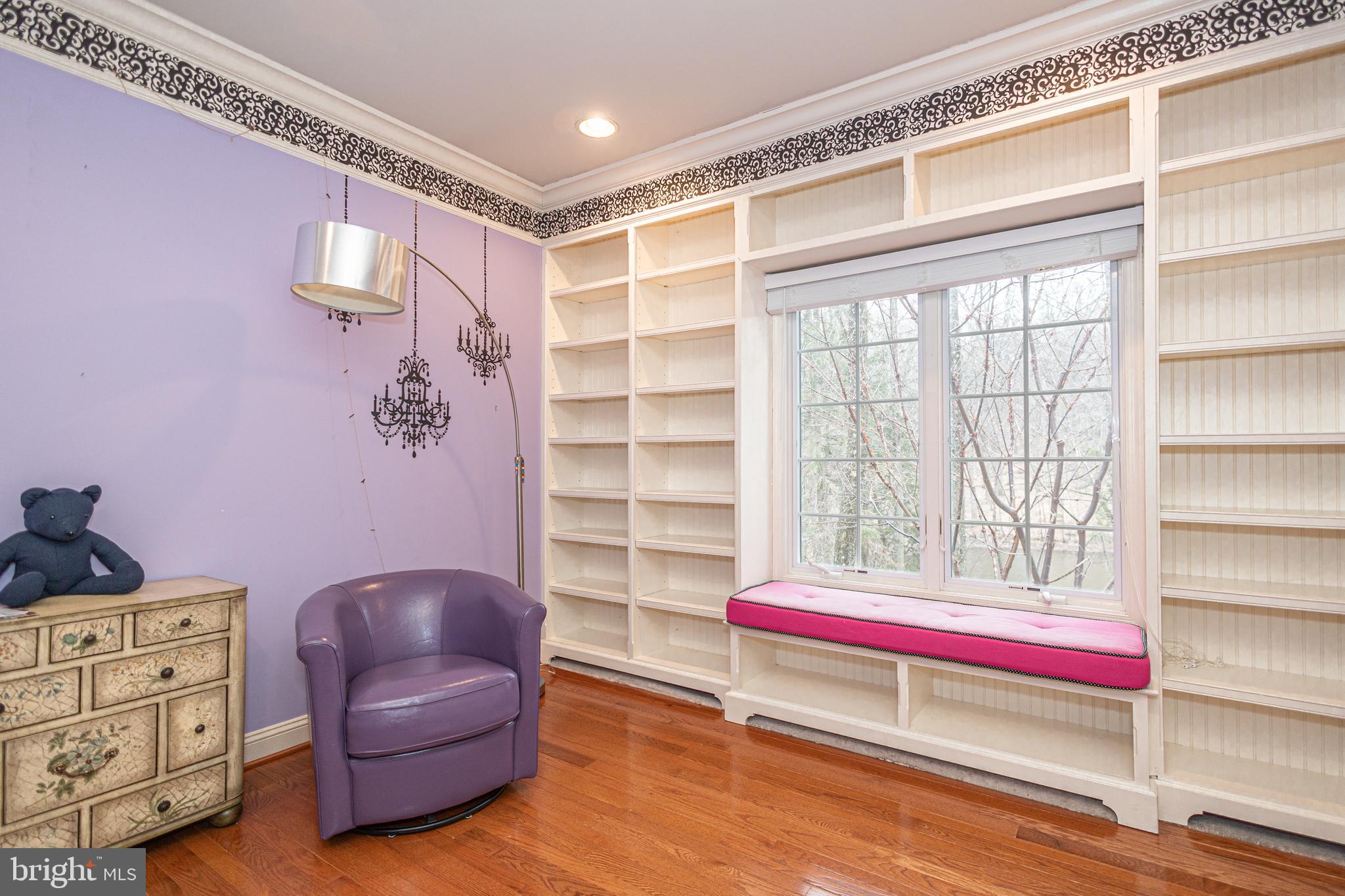 RIVER CROSSING - Residential