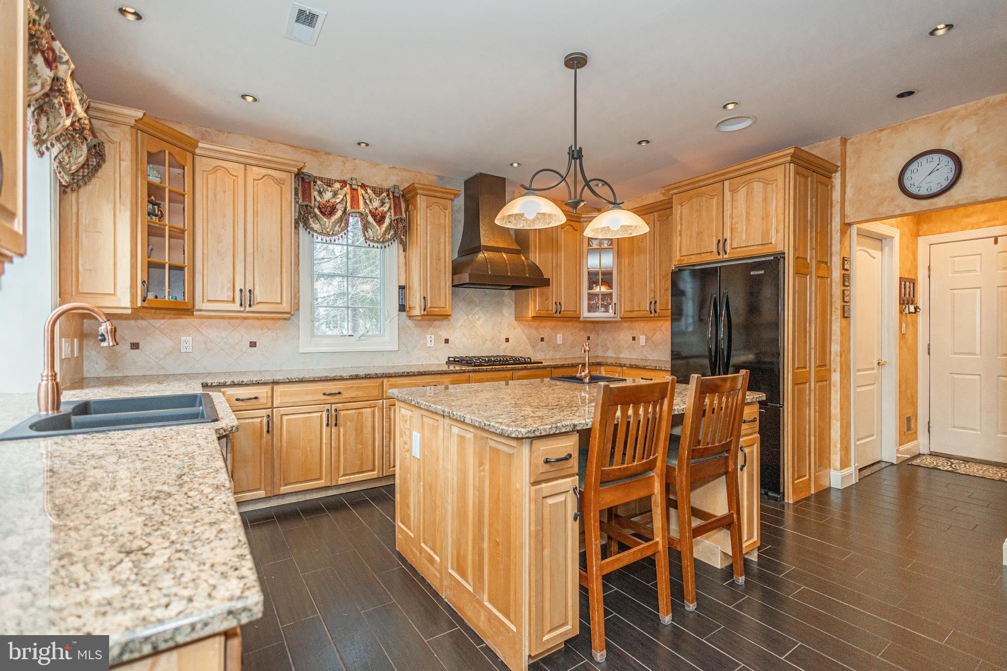 RIVER CROSSING - Residential