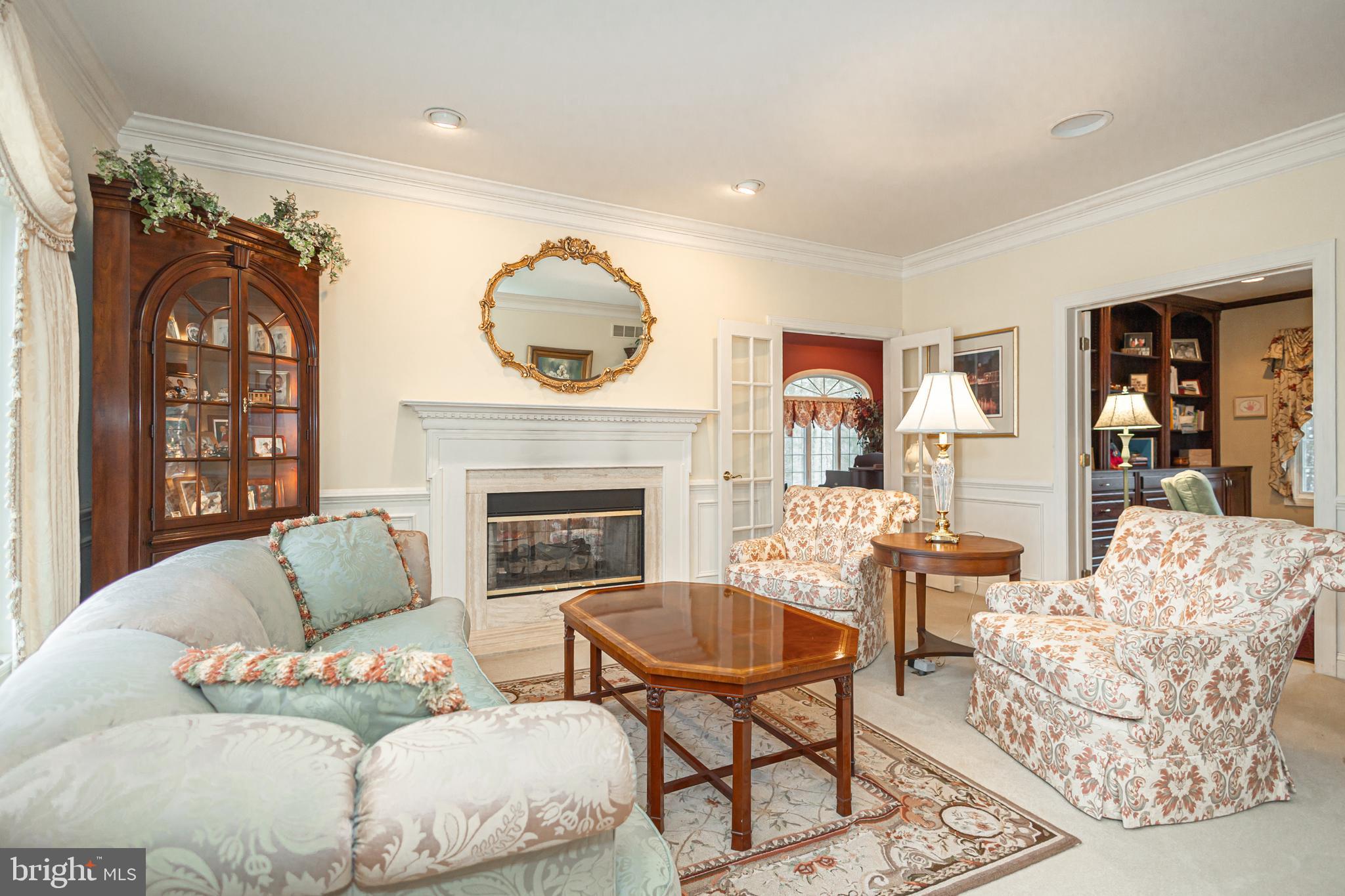 RIVER CROSSING - Residential