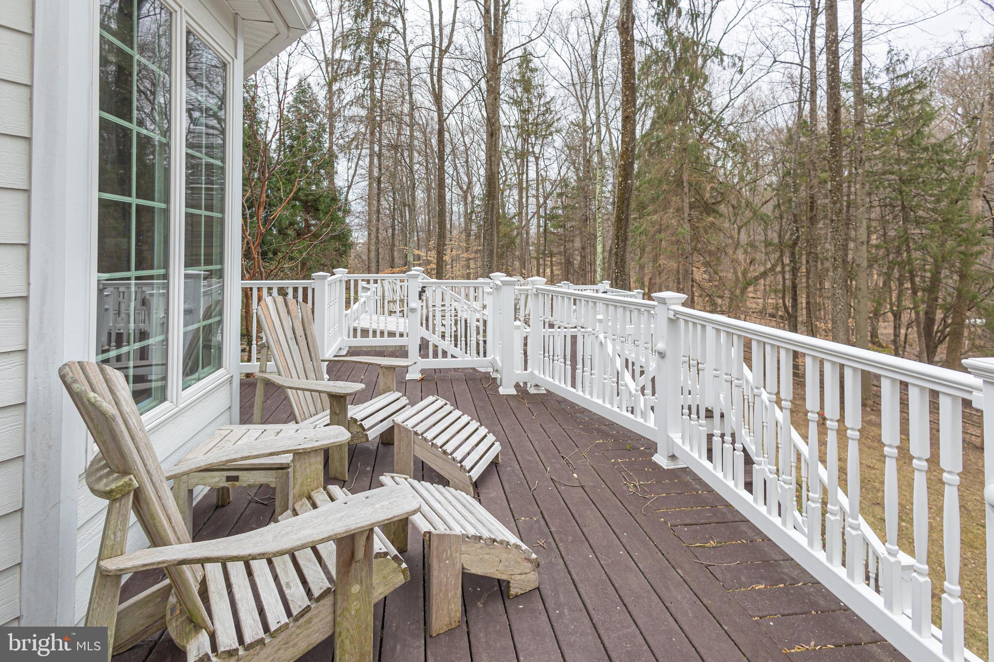 RIVER CROSSING - Residential