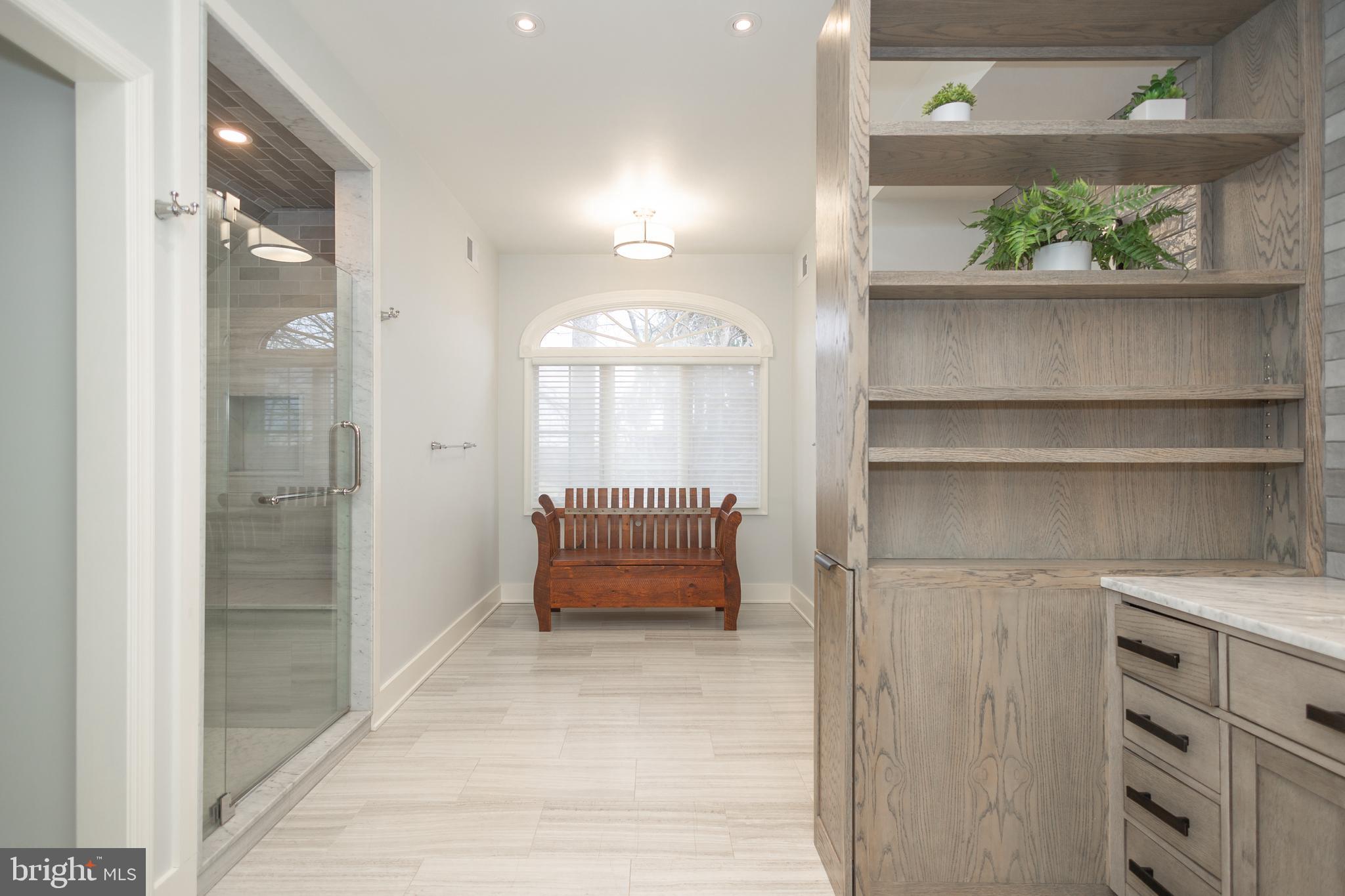 RIVER CROSSING - Residential