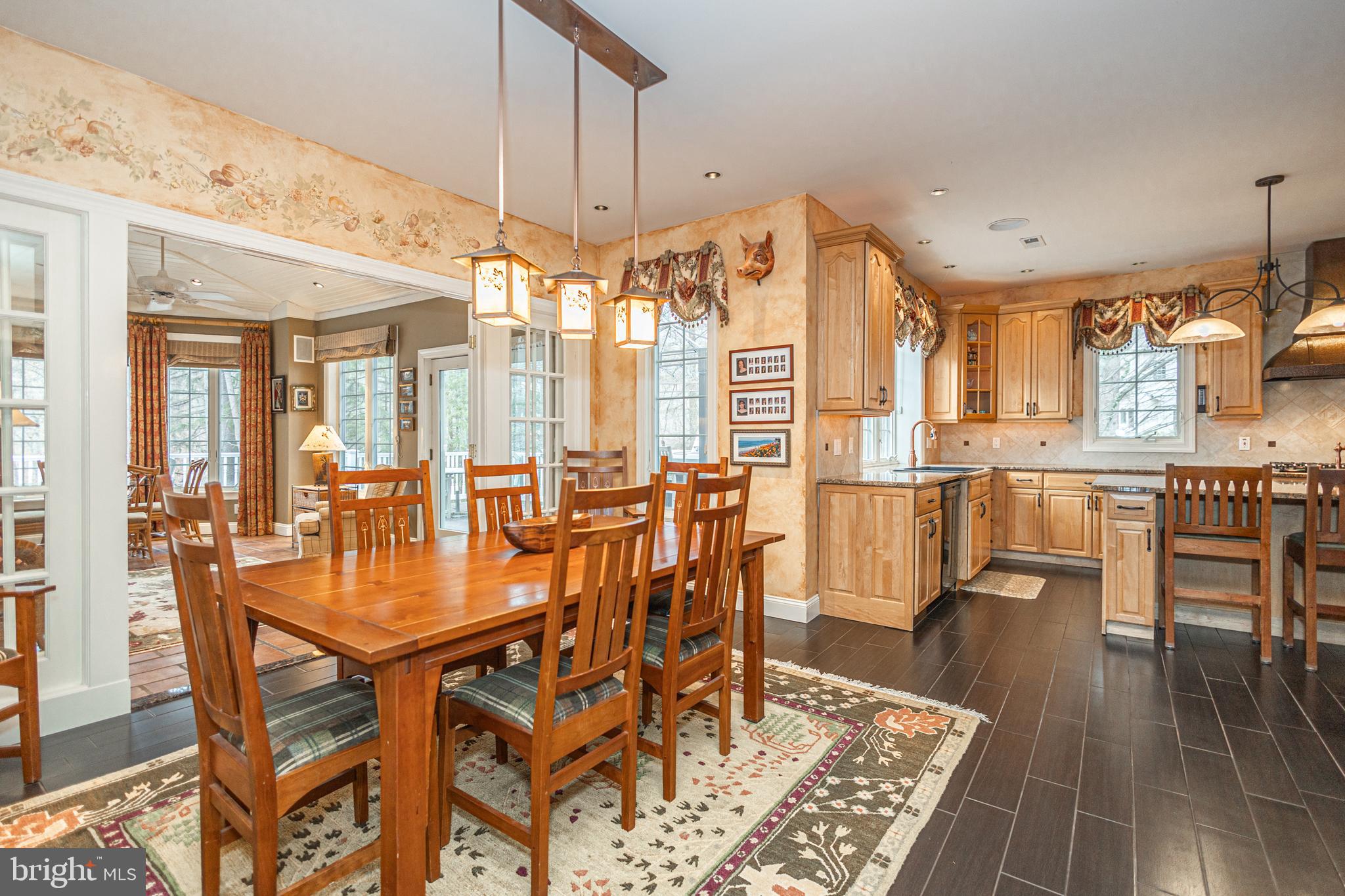 RIVER CROSSING - Residential