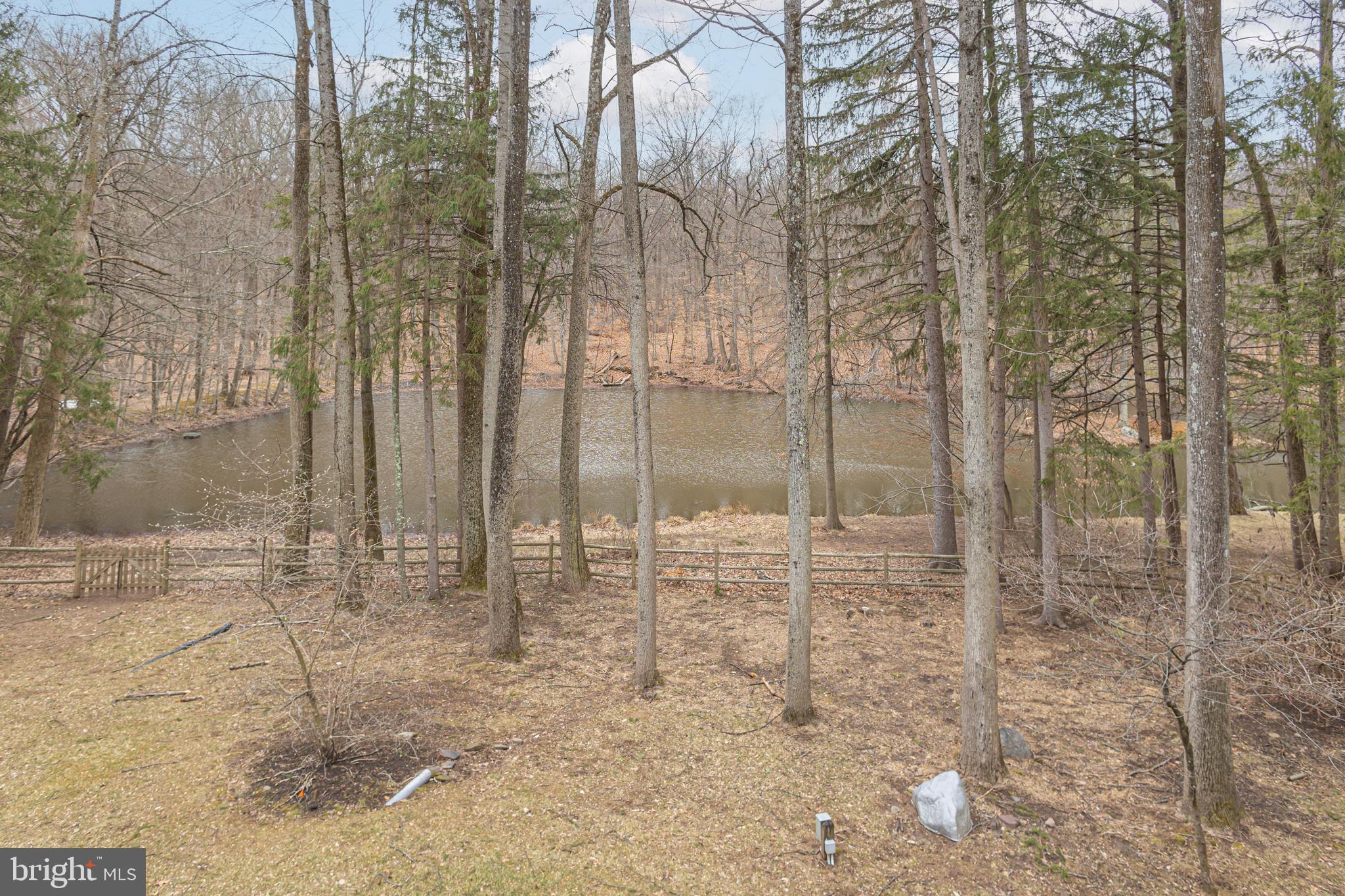 RIVER CROSSING - Residential