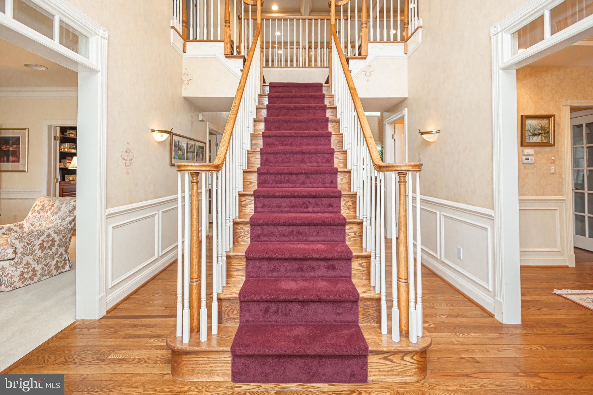 RIVER CROSSING - Residential