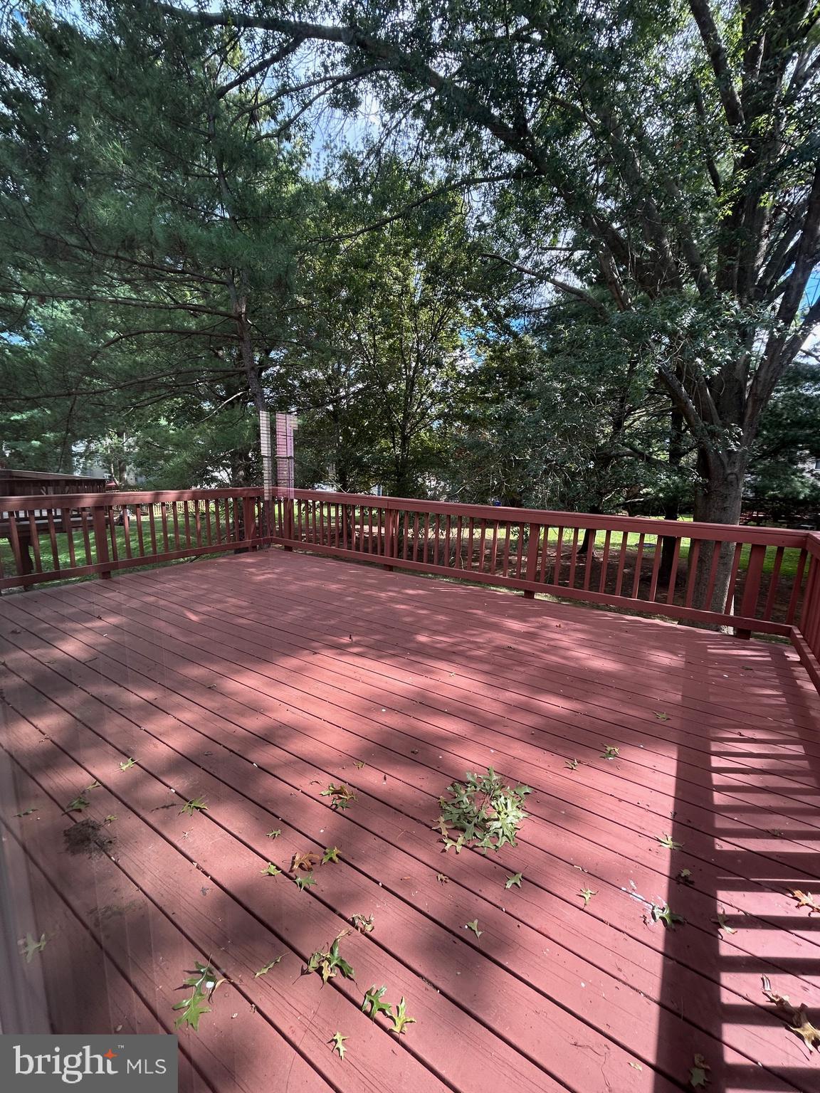 8426 EACH LEAF COURT