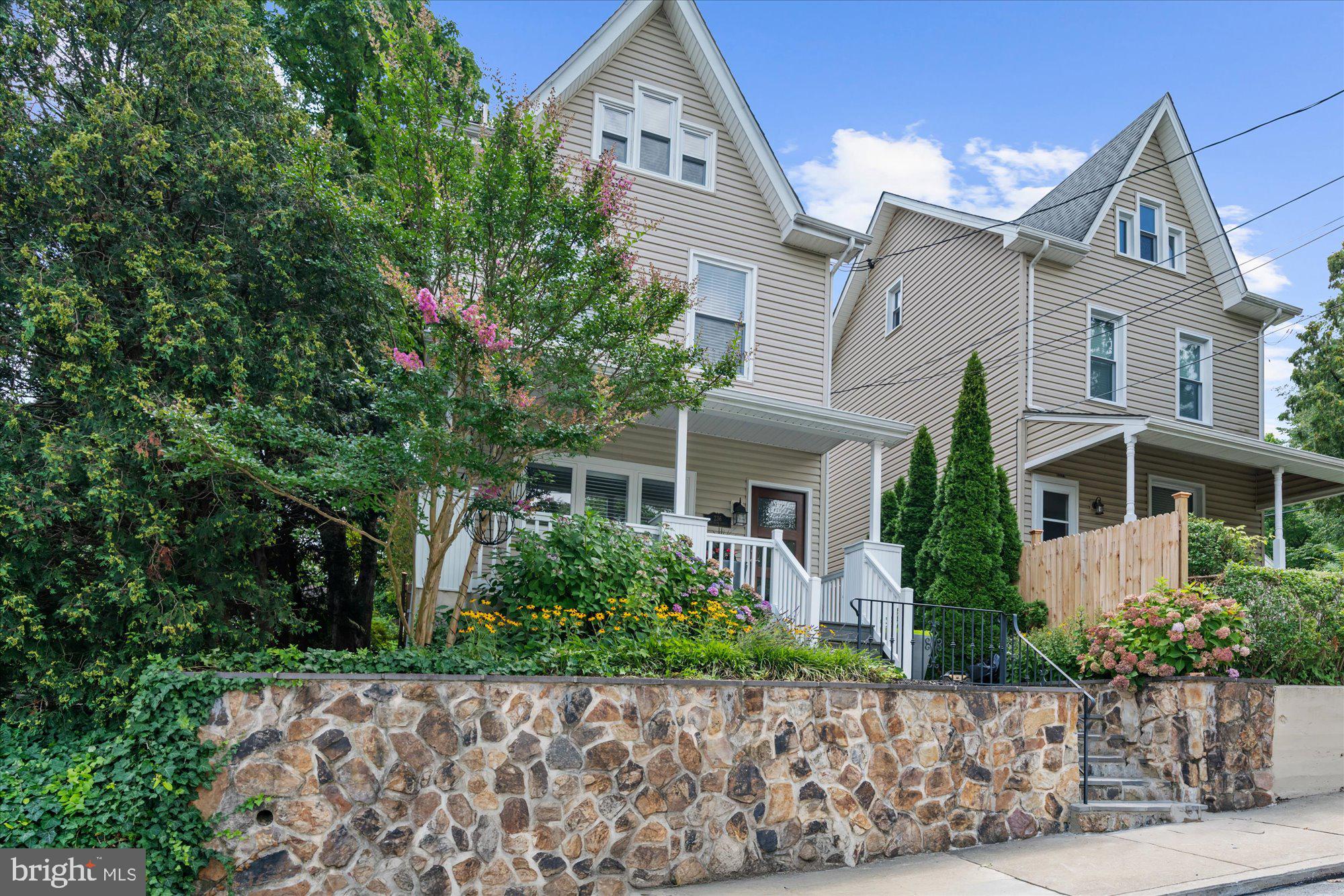 BELMONT HILLS - Residential