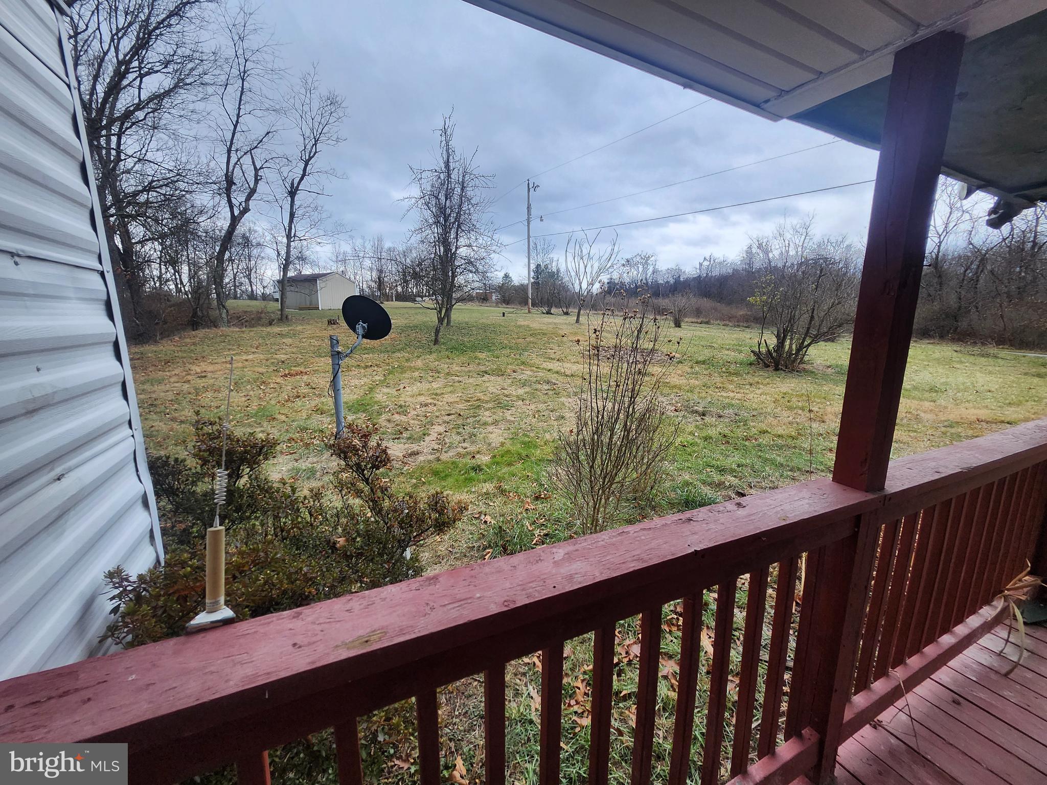 TOWN HILL RANCHES - Land