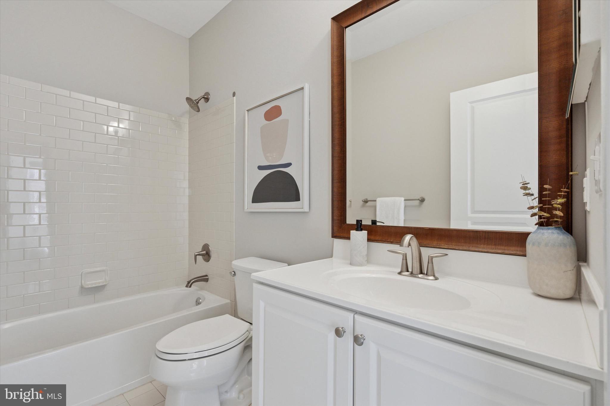 GRADUATE HOSPITAL - Residential