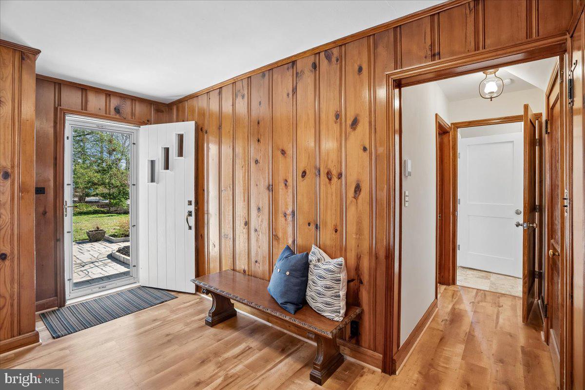 MANHATTAN BEACH - Residential