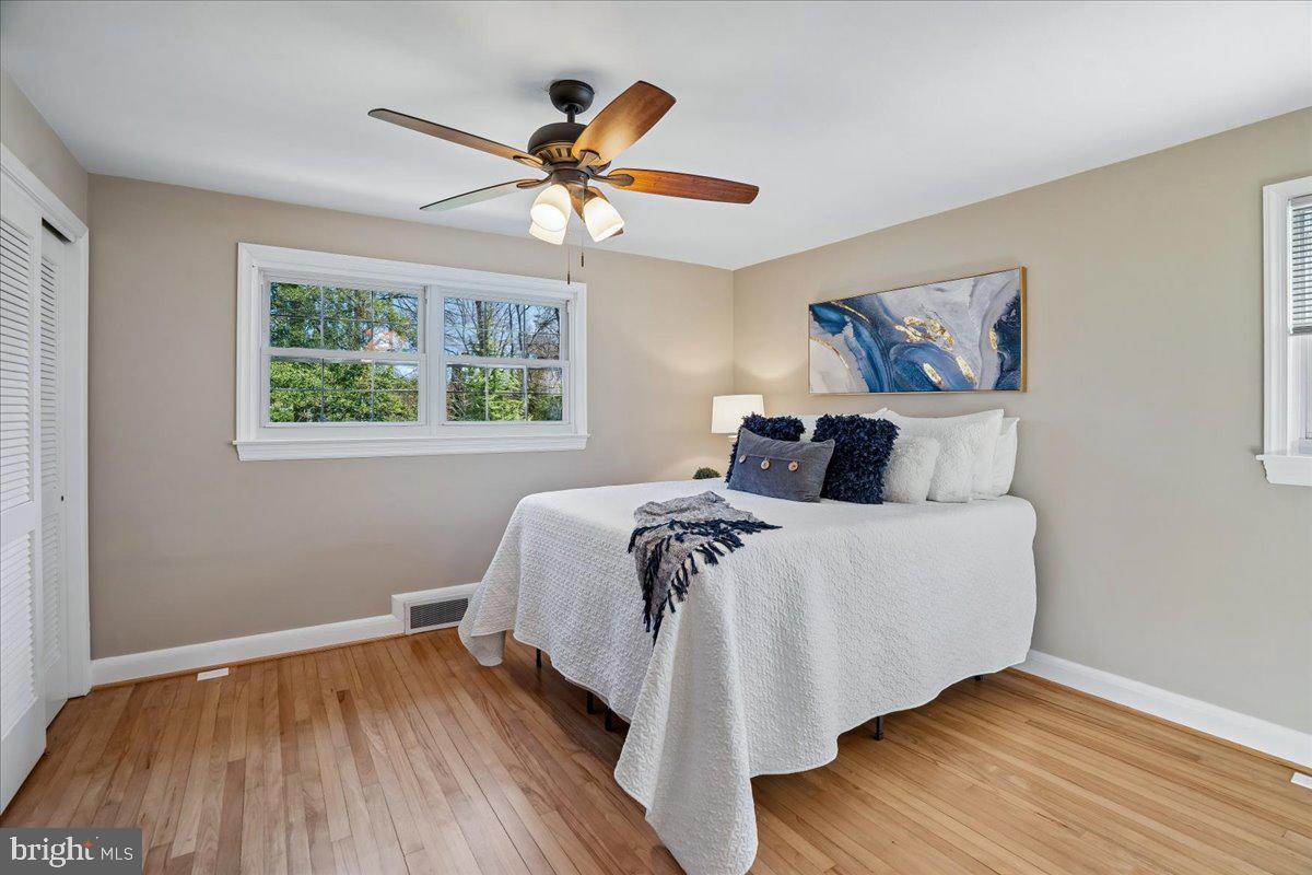 MANHATTAN BEACH - Residential