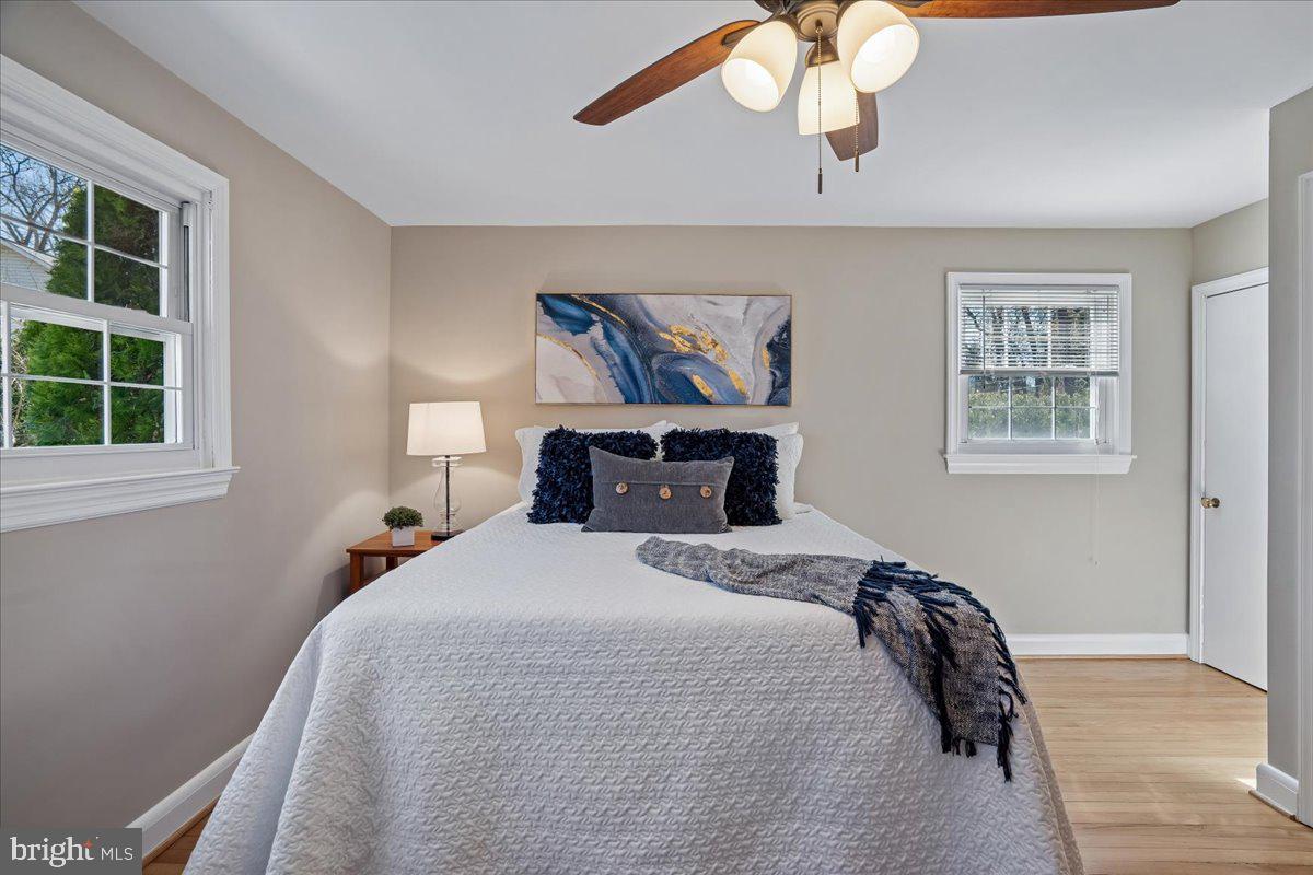 MANHATTAN BEACH - Residential