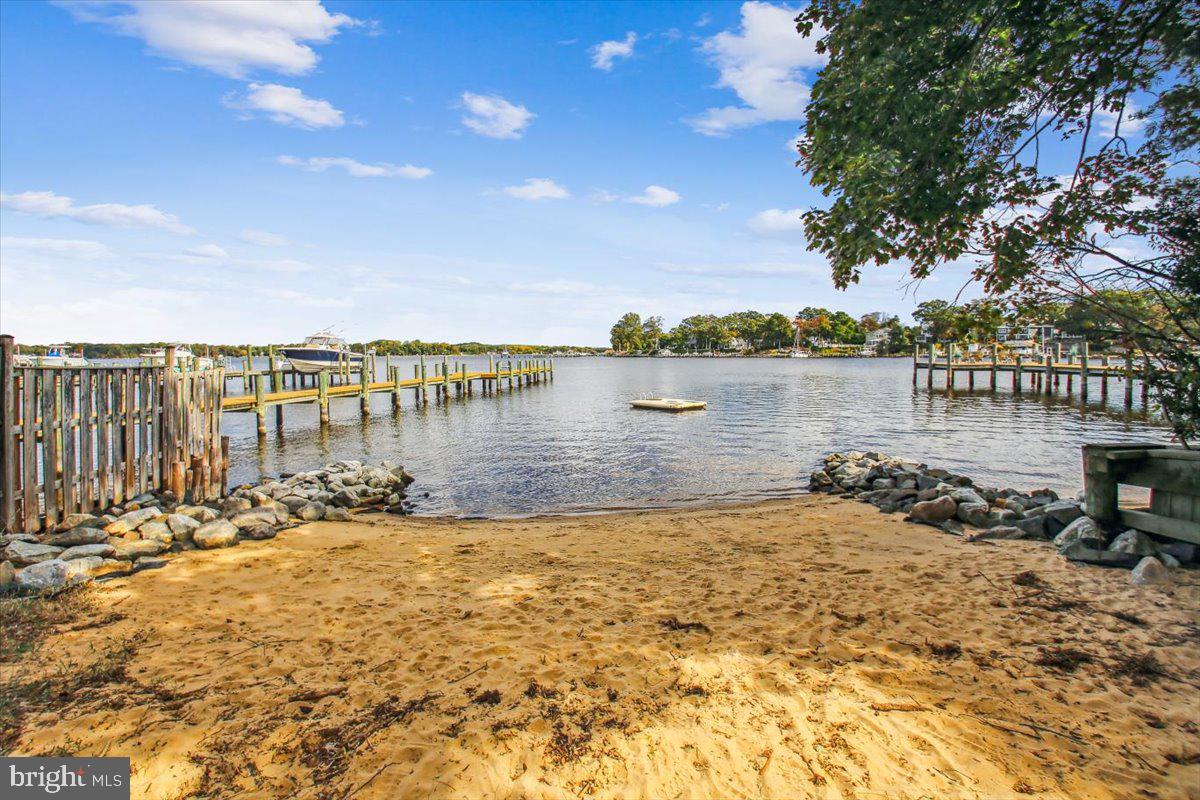 MANHATTAN BEACH - Residential