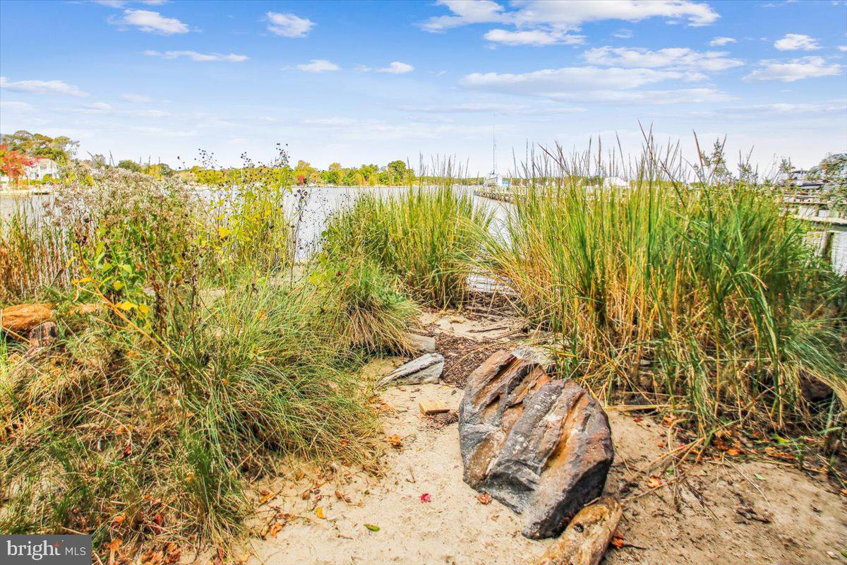 MANHATTAN BEACH - Residential