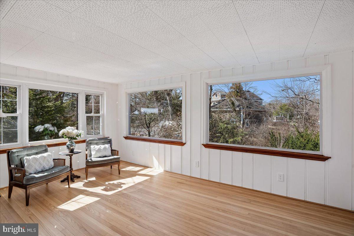 MANHATTAN BEACH - Residential