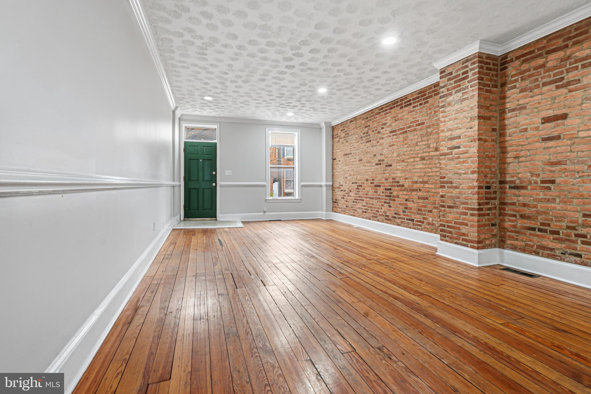 FEDERAL HILL HISTORIC DISTRICT - Residential Lease