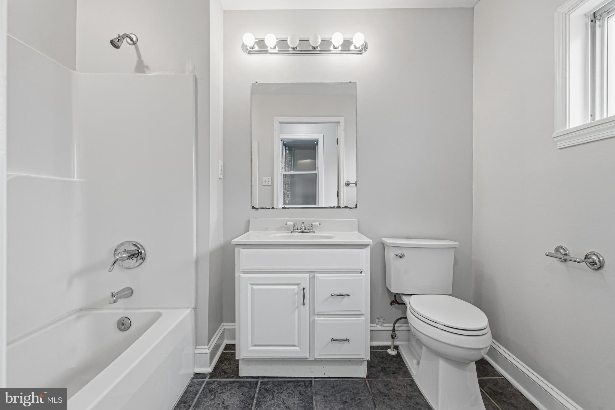 FEDERAL HILL HISTORIC DISTRICT - Residential Lease