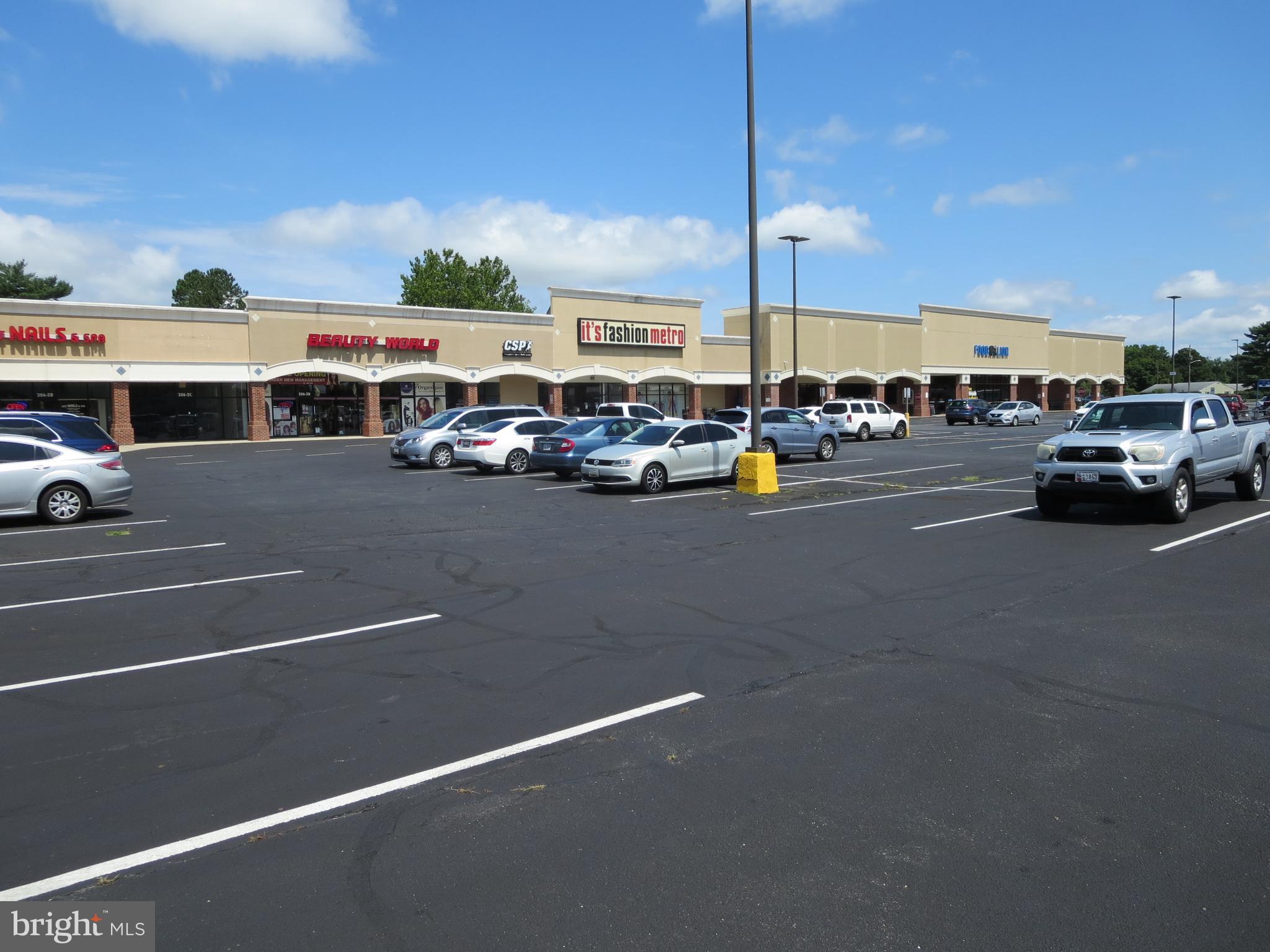 206 N FRUITLAND BOULEVARD